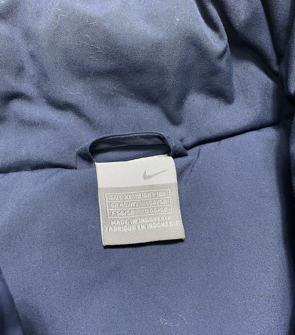Nike Vintage Nike Down Puffer Big Logo Swoosh Vest Y2K Hype Rare Size US XL / EU 56 / 4 - 8 Thumbnail