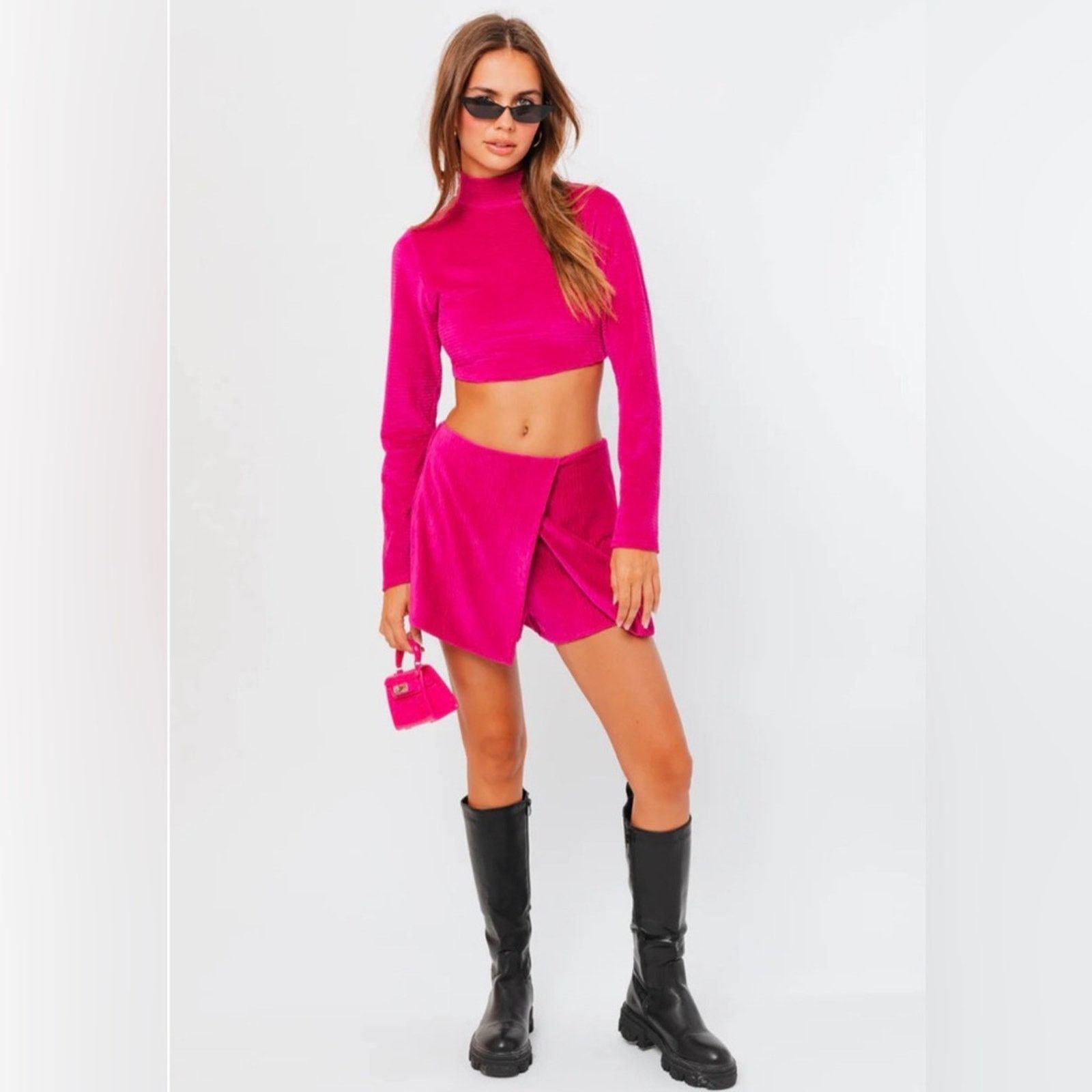 Other New Y2K velvet Chic Fuchsia long sleeve crop top size XS Size XS / US 0-2 / IT 36-38 - 1 Thumbnail