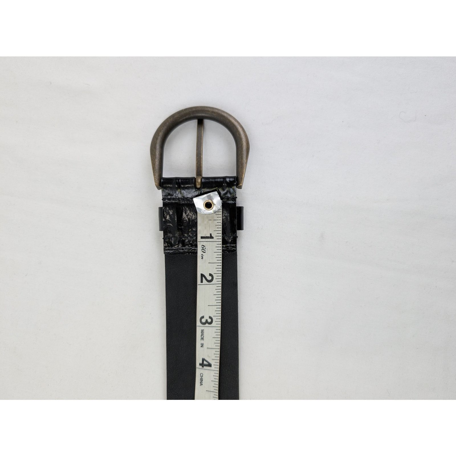 Saint Laurent Paris o1rshd1 Q:2 / Size: 95 / Croc Embossed Belt in Black Size 38 - 9 Thumbnail