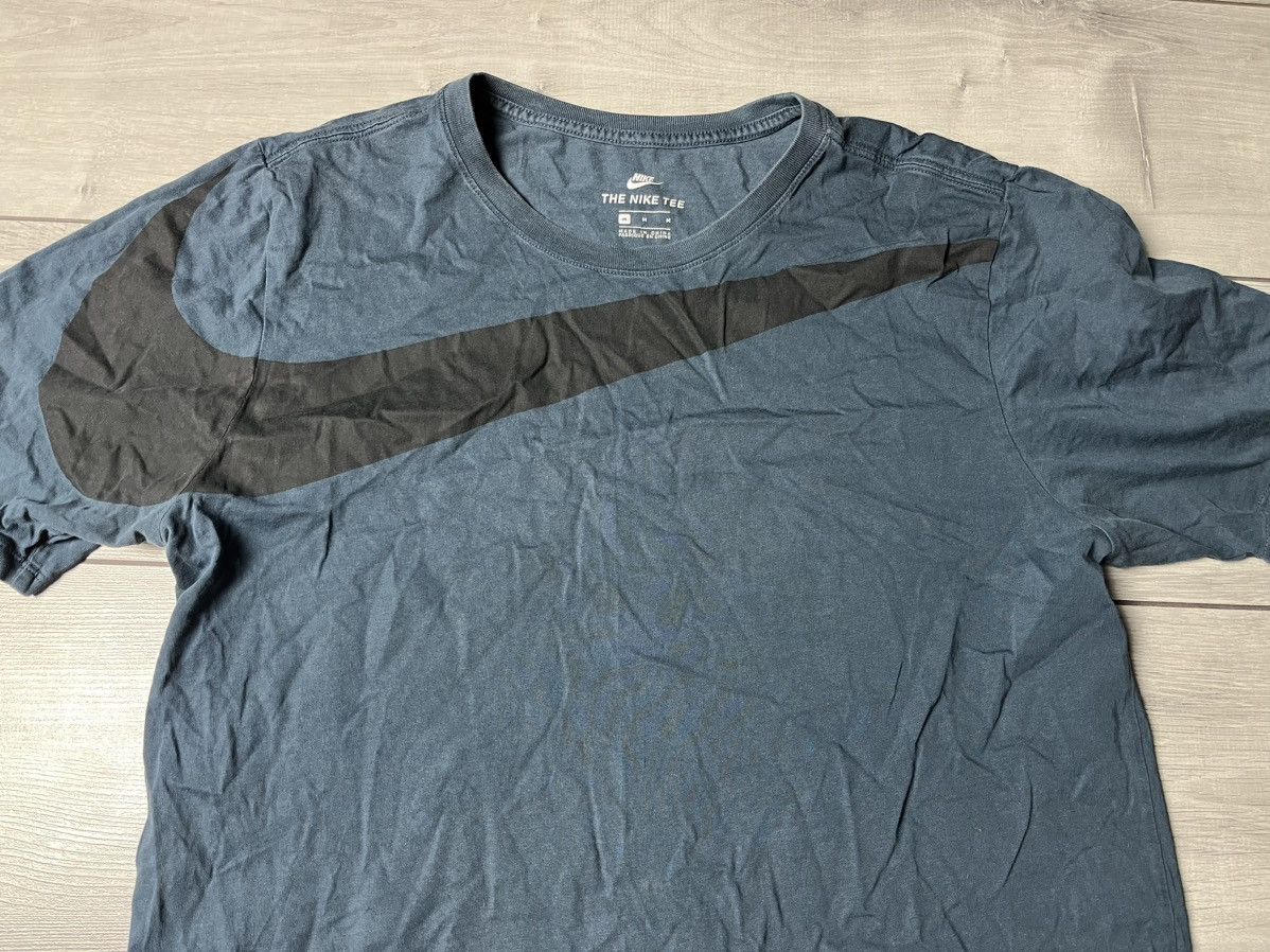 Nike Nike Tshirt swoosh size Medium Size US M / EU 48-50 / 2 - 3 Thumbnail