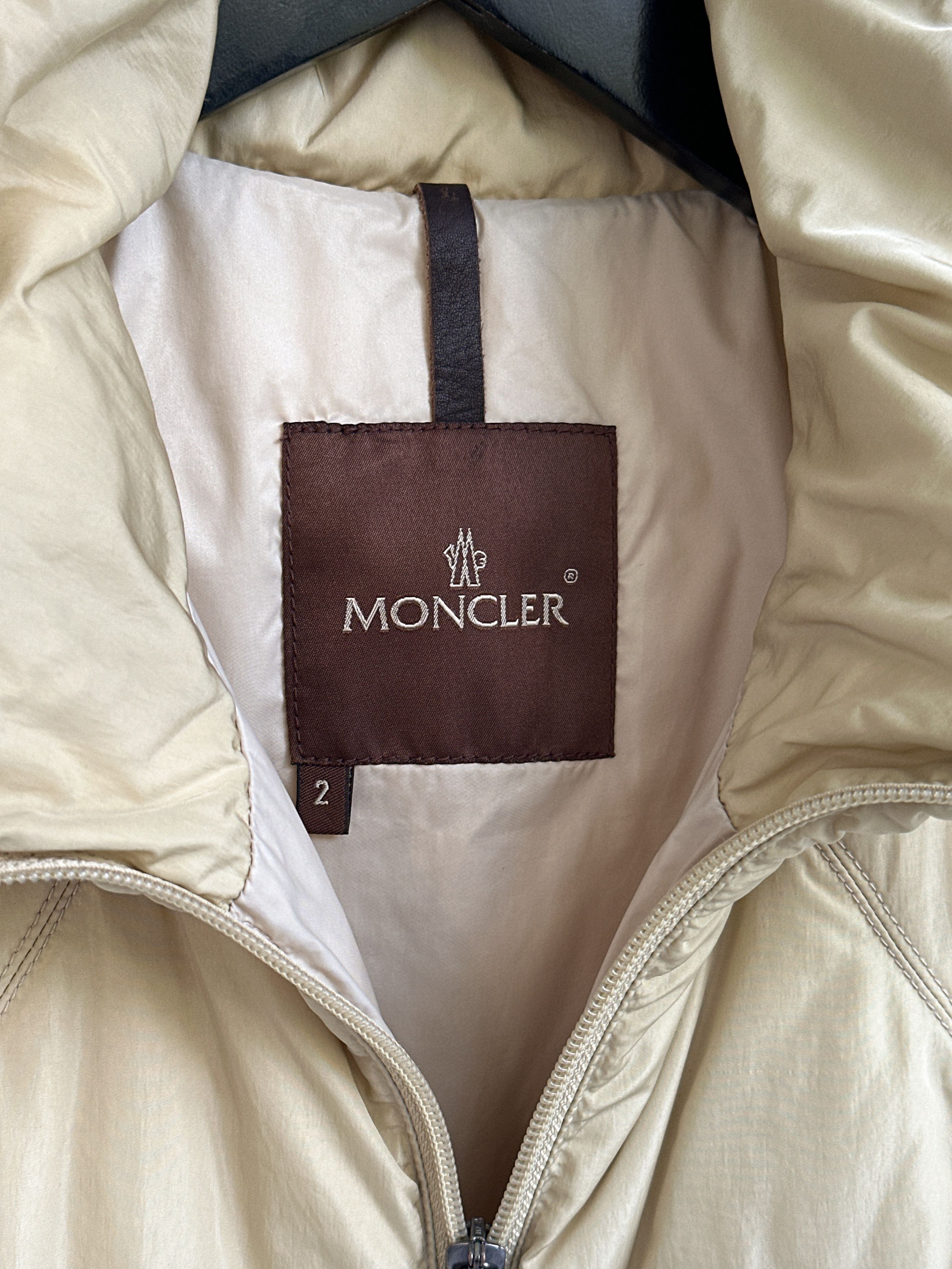 Moncler Vintage Moncler Down Coat Jacket Puffer Size S / US 4 / IT 40 - 13 Thumbnail