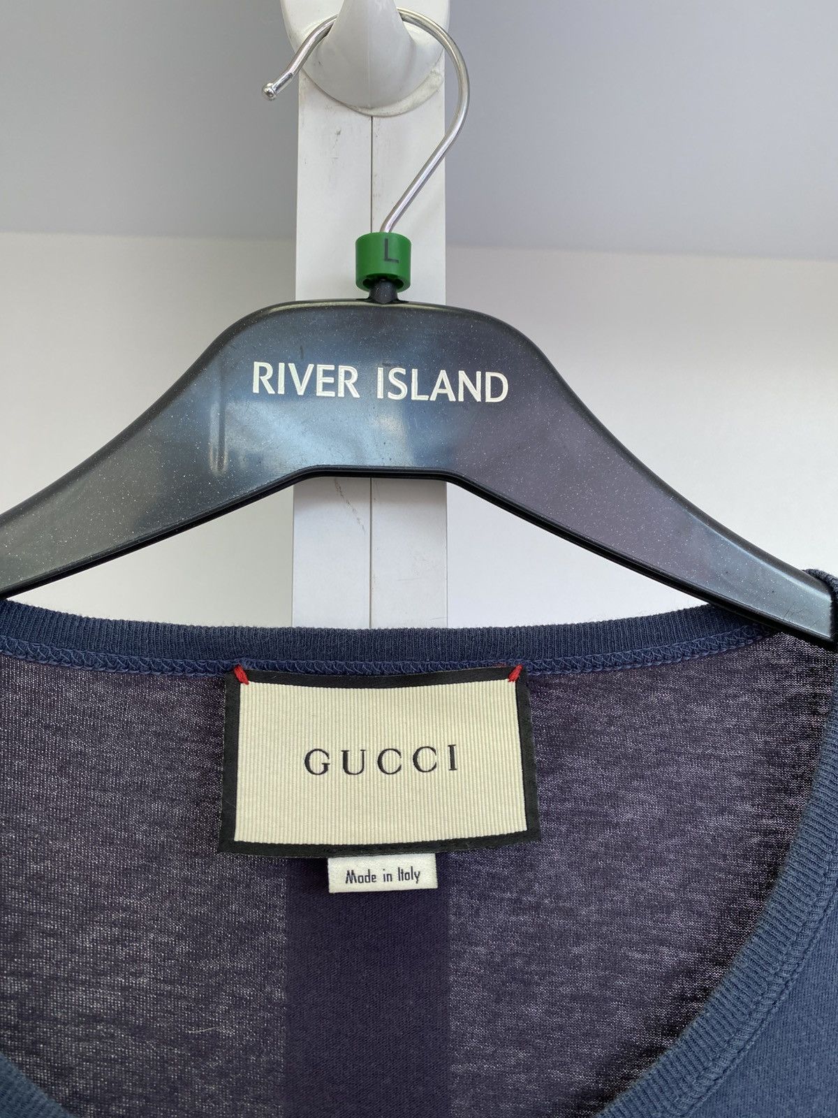 Gucci Vintage Gucci Medieval knight Classic logo tee Size US L / EU 52-54 / 3 - 7 Thumbnail