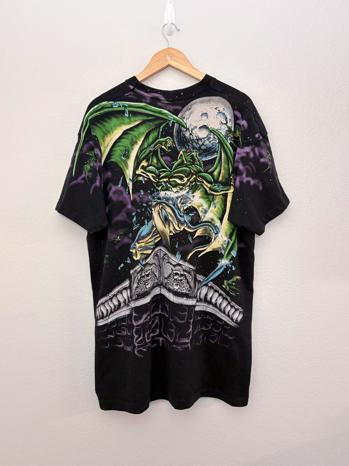 Liquid Blue RARE GRAIL Gargoyles Liquid Blue All Over Print Vintage Tee Size US XXL / EU 58 / 5 - 2 Thumbnail