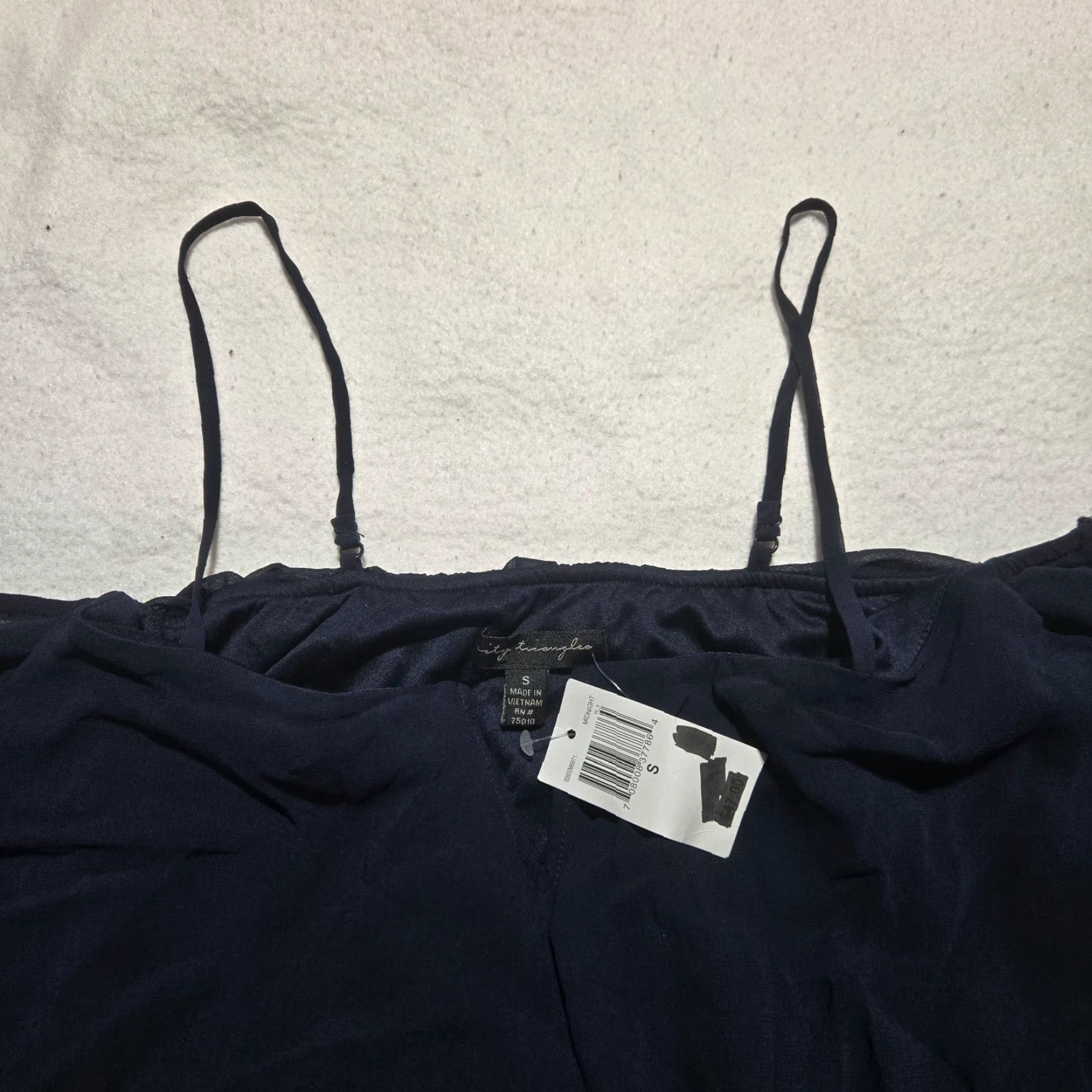 Vintage Nike Shirt Women S Spaghetti Strap Short Sleeve Blouse City Triangles Navy Blue All Seasons Solid Pattern Summer Spring Regular Fit tại US Size S / US 4 / IT 40 - 2 Thumbnail
