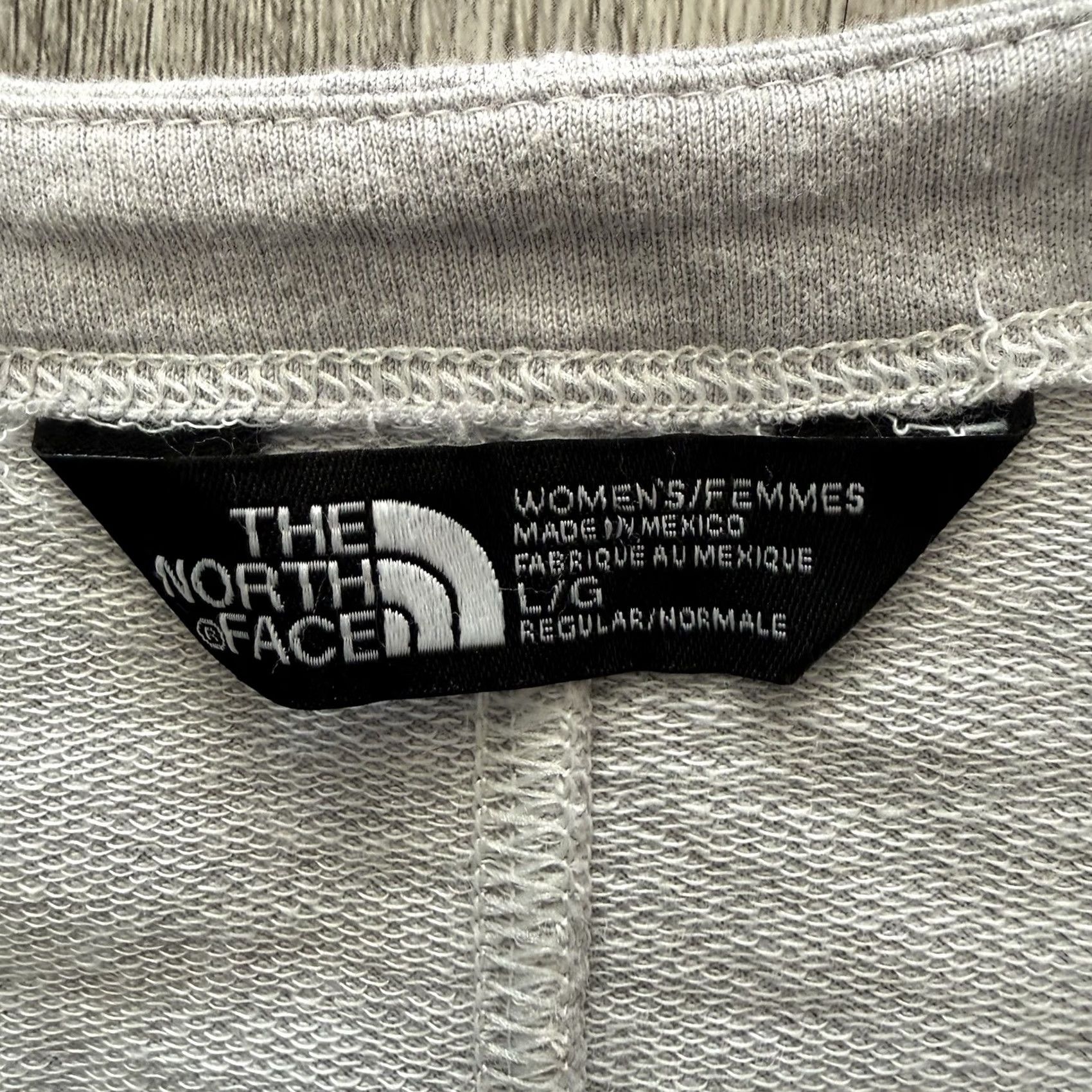 The North Face The North Face Belted Cardigan Wrap Sweatshirt Womens Large Light Gray Tie Closure Open Breathable Logo Shirt/Outerwear Size L / US 10 / IT 46 - 2 Thumbnail