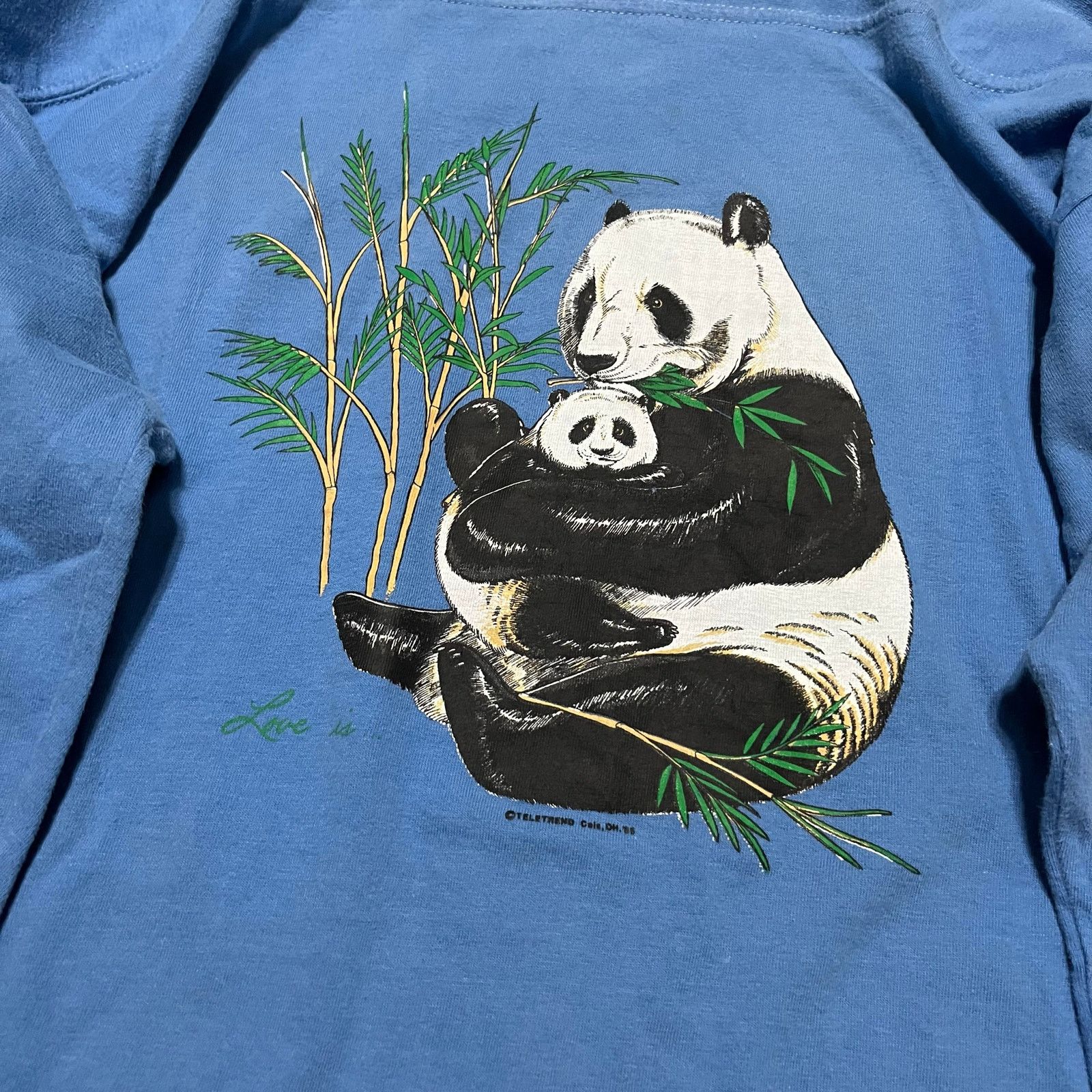 Russell Athletic Vintage Russel Panda Bear holding his Cub Blue Graphic Shirt Size US XL / EU 56 / 4 - 3 Thumbnail