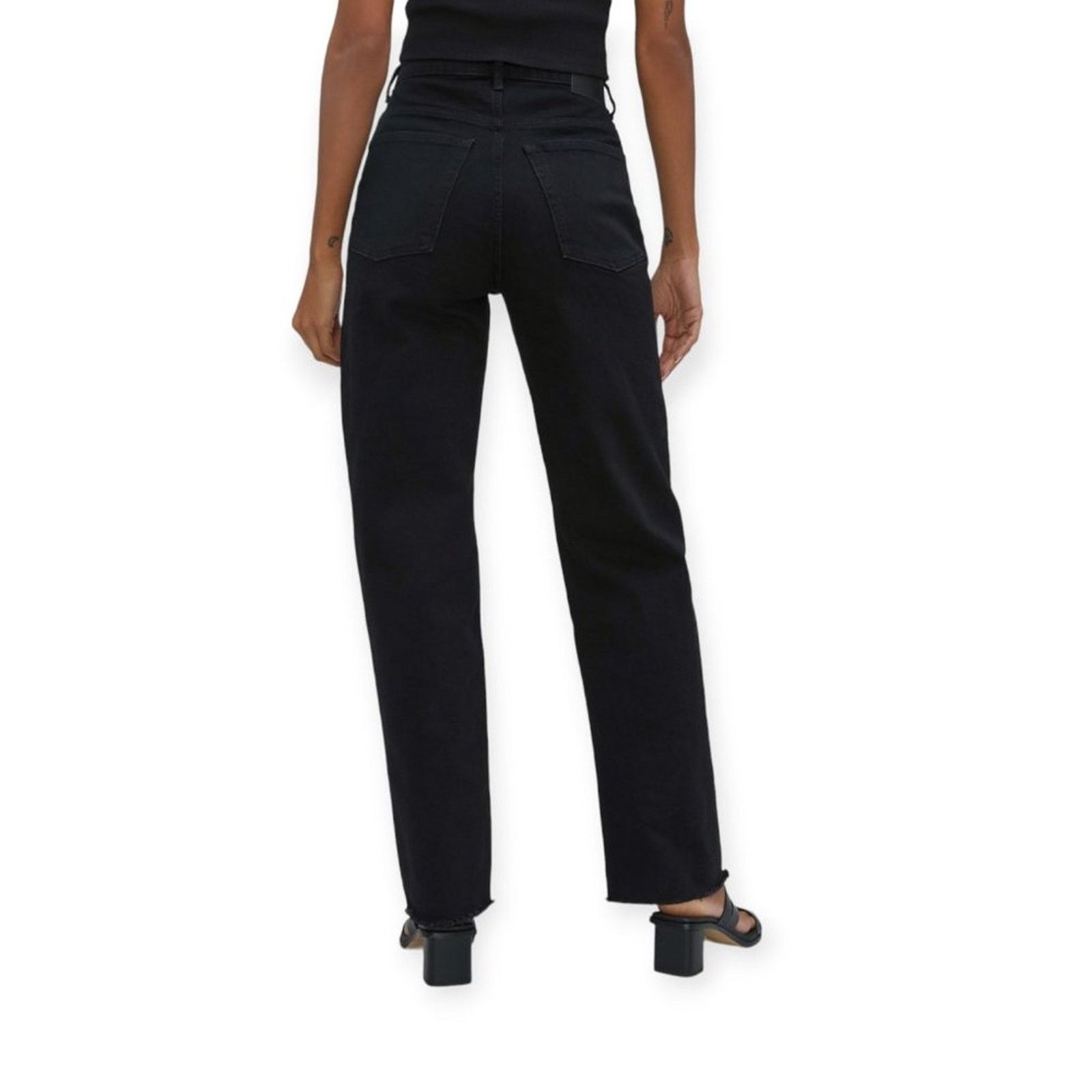 Everlane Everlane Way High Straight Jean Black Size 30 Size 30" / US 8 / IT 44 - 2 Thumbnail