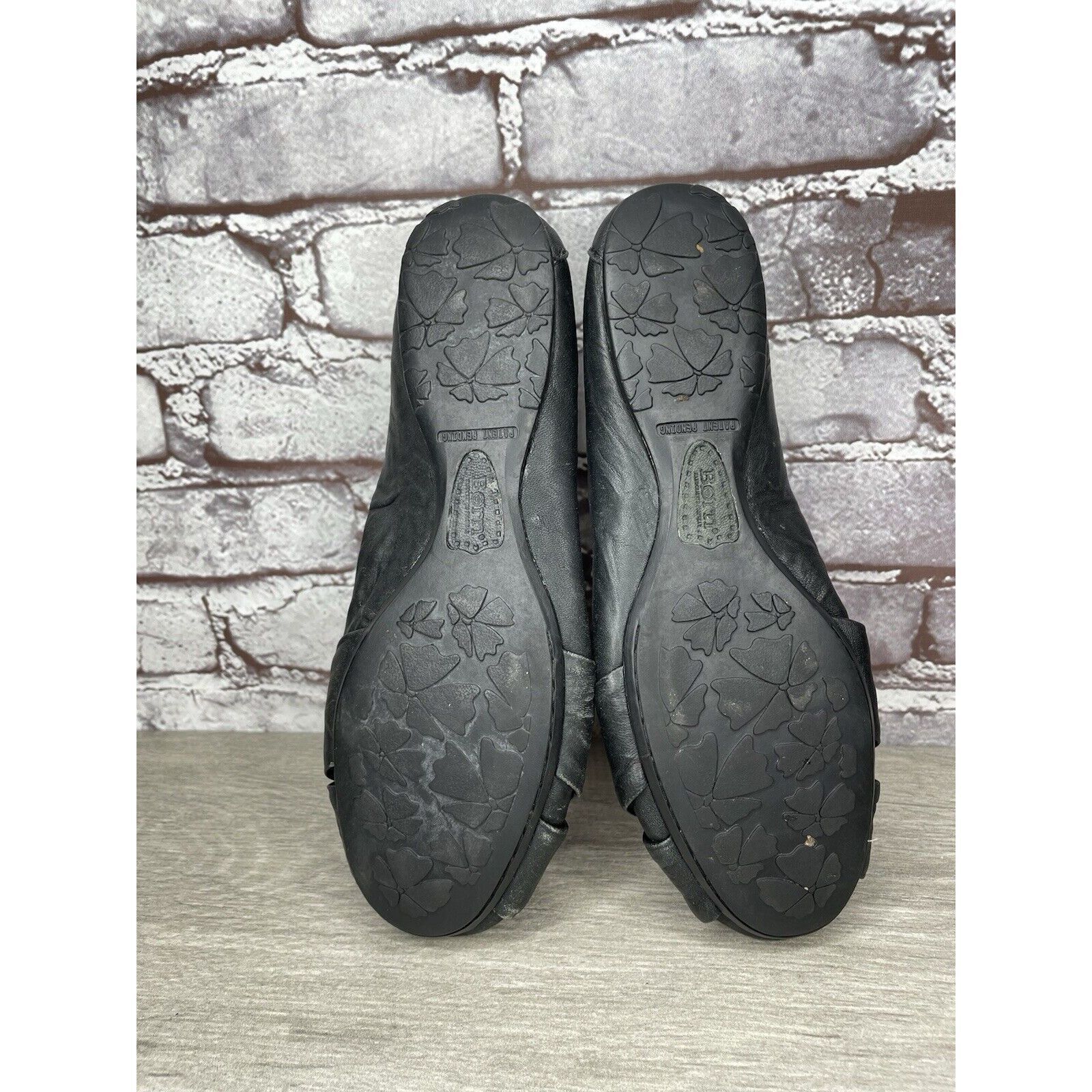 Born Born Lily W32114 Black Leather Vamp Accented Knot Ballet Fla Size US 8 / IT 38 - 16 Thumbnail