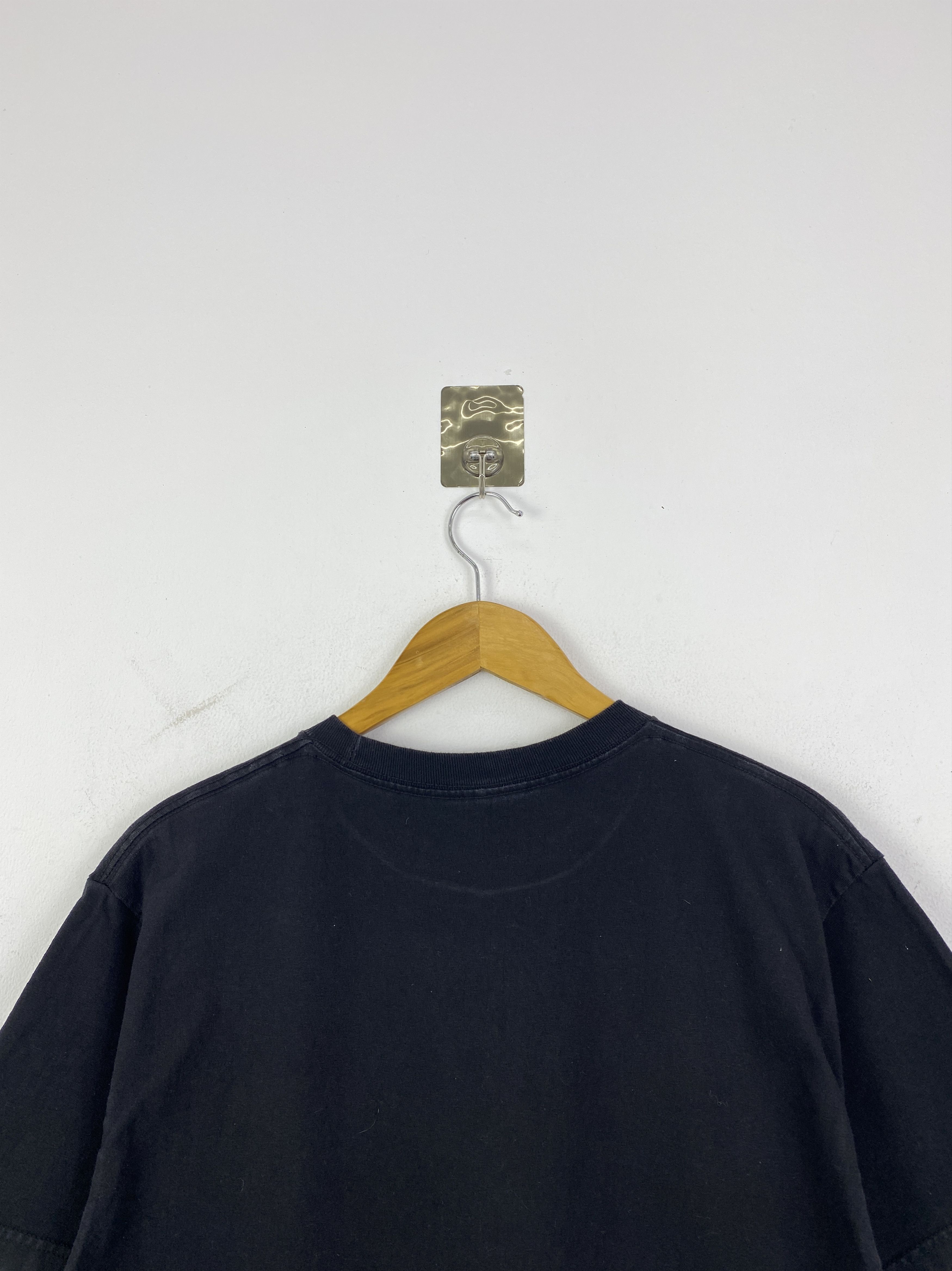 Vintage Vintage Joaquin "El Chapo" Guzman Magazine Style Tee TA0745 Size US S / EU 44-46 / 1 - 4 Thumbnail