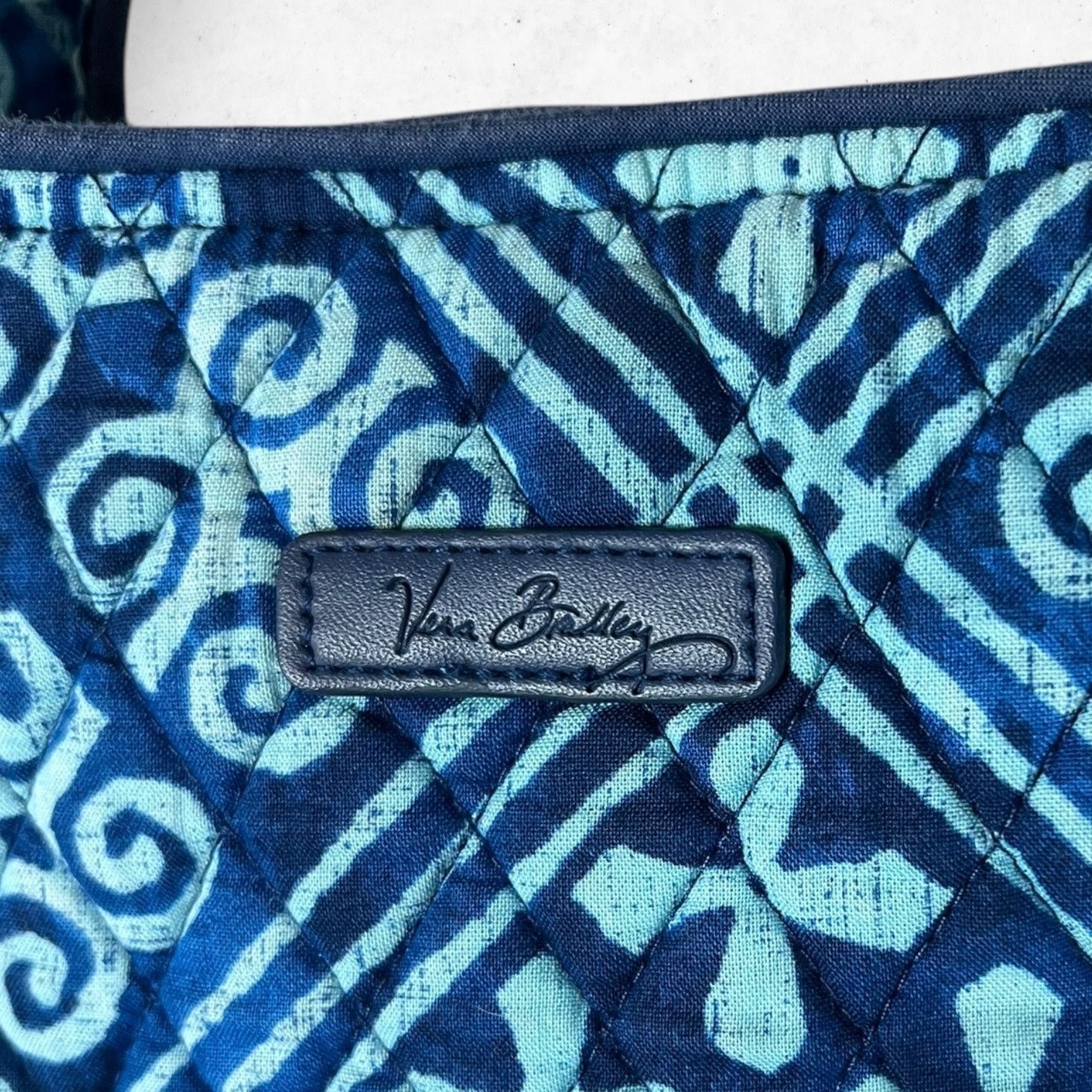 Vera Bradley Vera Bradley Retired Pattern Cuban Tiles Tote Bag Magnet Size ONE SIZE - 4 Thumbnail