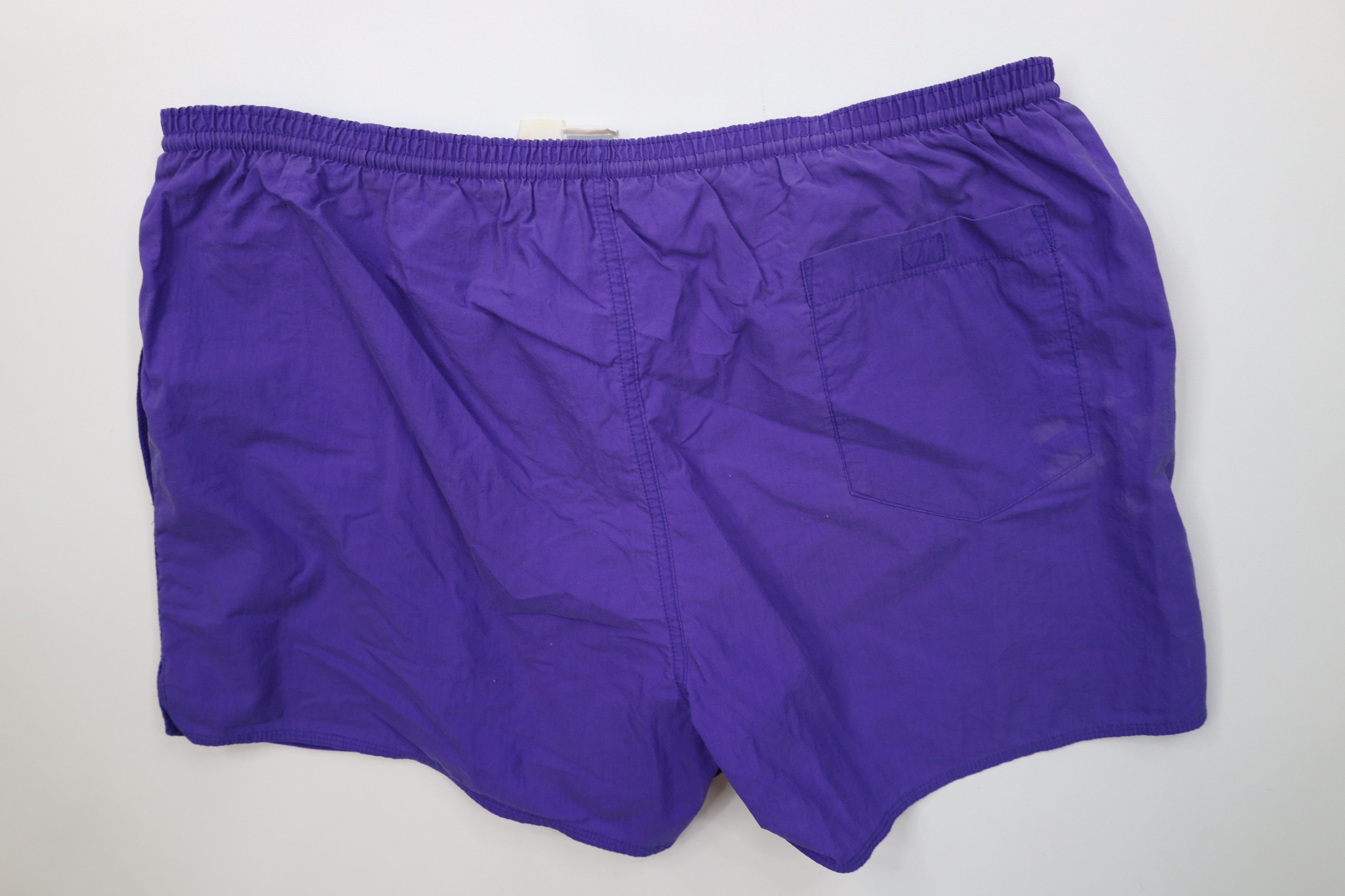 Nike AS IS Vintage 90s Nike Above Knee Lined Soccer Shorts Size US 36 / EU 52 - 11 Thumbnail
