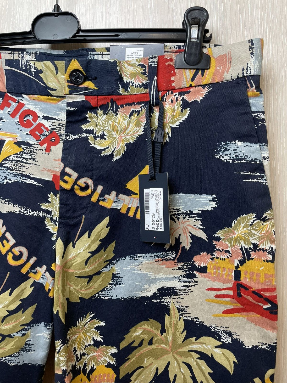 Tommy Hilfiger Tommy Hilfiger Brooklyn Shorts Size US 36 / EU 52 - 3 Thumbnail