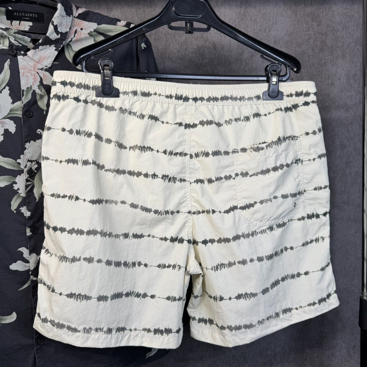 Allsaints Allsaints Set Short sleeve shirt + swim shorts Japan style Size US L / EU 52-54 / 3 - 8 Thumbnail