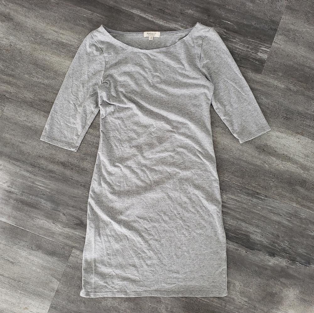 Designer Light Grey Basic H&H 3/4 Sleeve Mini Size S / US 4 / IT 40 - 1 Thumbnail