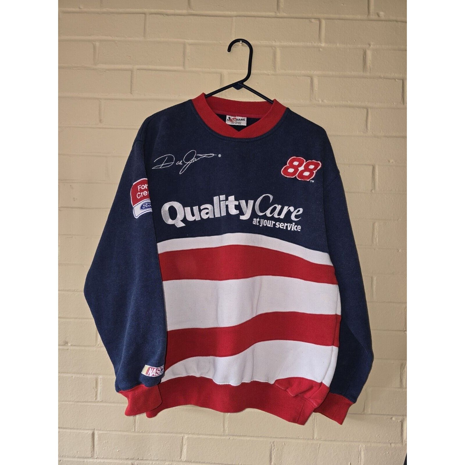 Chase Authentics VTG Chase Authentics NASCAR Dale Jarrett Crewneck Size M #88 Size 32 - 1 Thumbnail