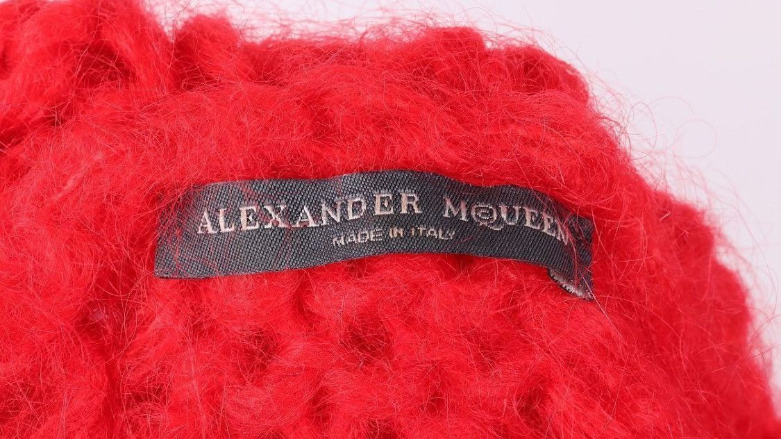 Alexander McQueen Alexander McQueen FW2005 Runway Mohair Wool Sweater Size XS / US 0-2 / IT 36-38 - 4 Thumbnail