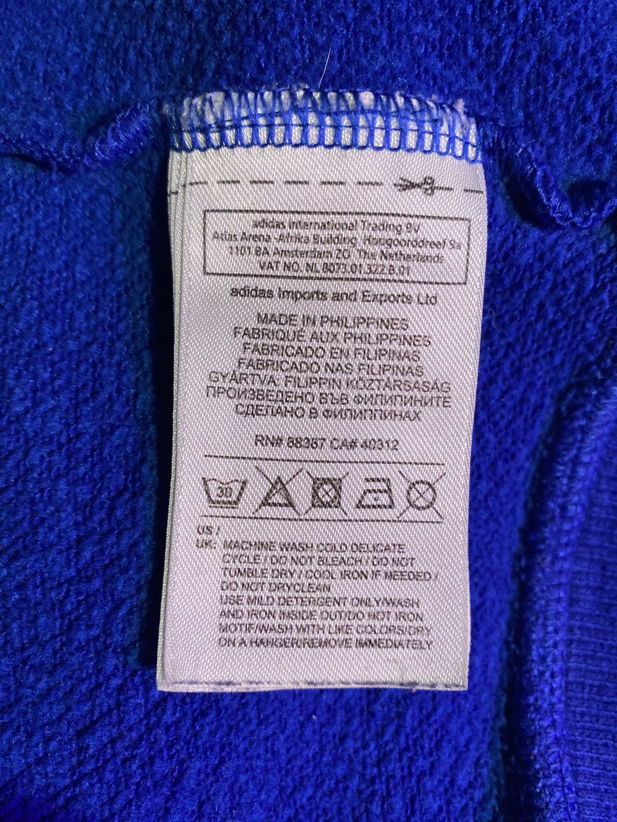 Adidas Addidas size M hoodie Size US M / EU 48-50 / 2 - 4 Thumbnail