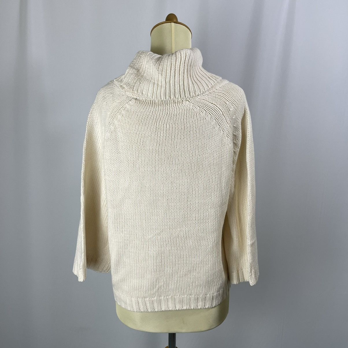 Uniqlo Uniqlo Cream Turtleneck Sweater Size L / US 10 / IT 46 - 4 Thumbnail