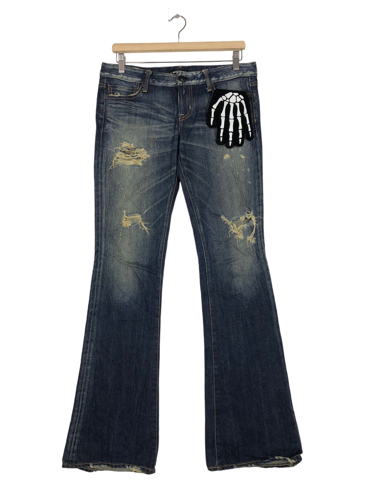 Japanese Brand 🔥90’s VINTAGE BOW CUT DISTRESSED DENIM JEANS MOUSSY JAPAN Size US 30 / EU 46 - 1 Thumbnail