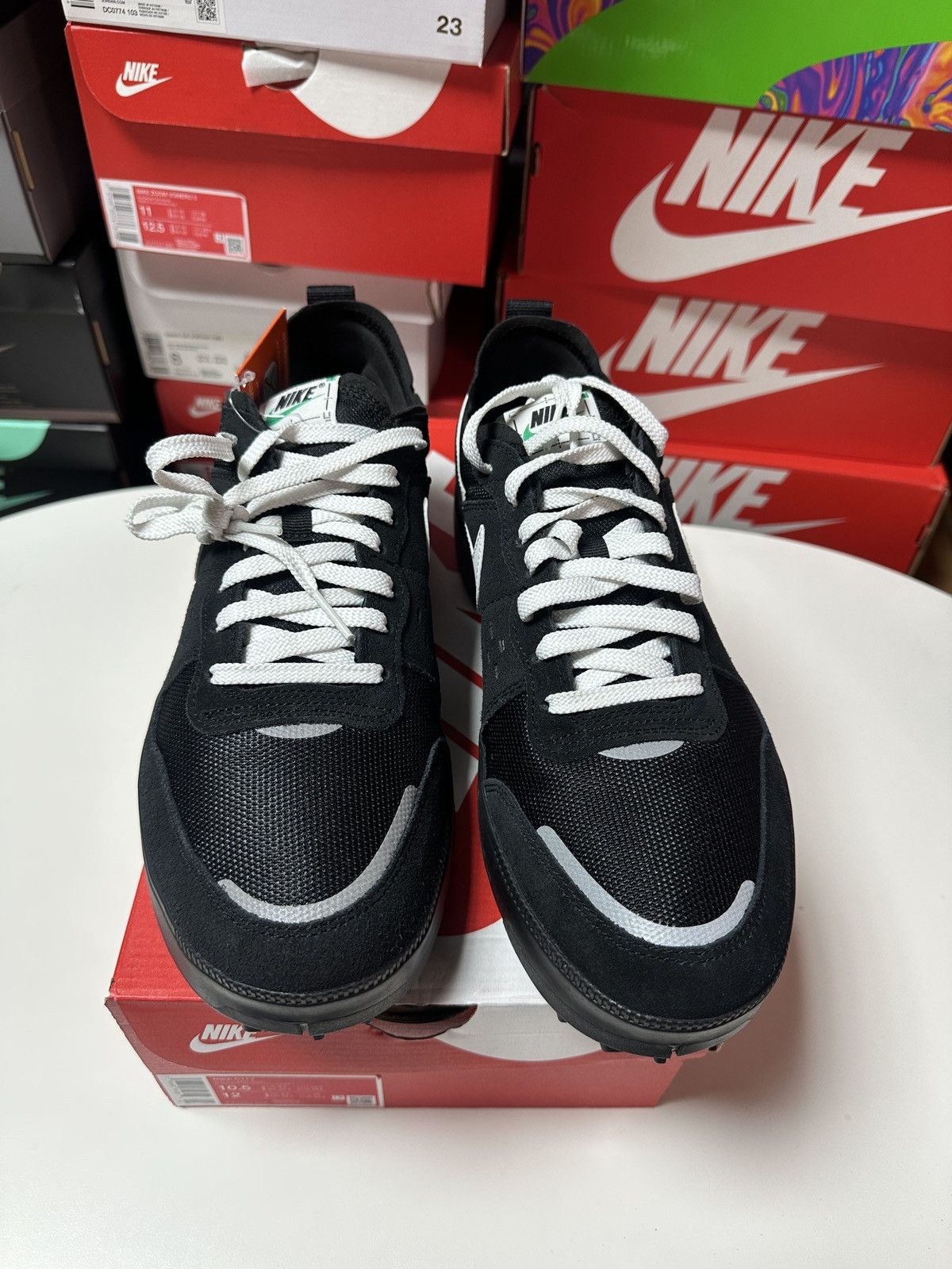 Nike *New Size 10.5 US MEN. Nike C1TY Black Summit/ White. Size US 10.5 / EU 43-44 - 5 Thumbnail