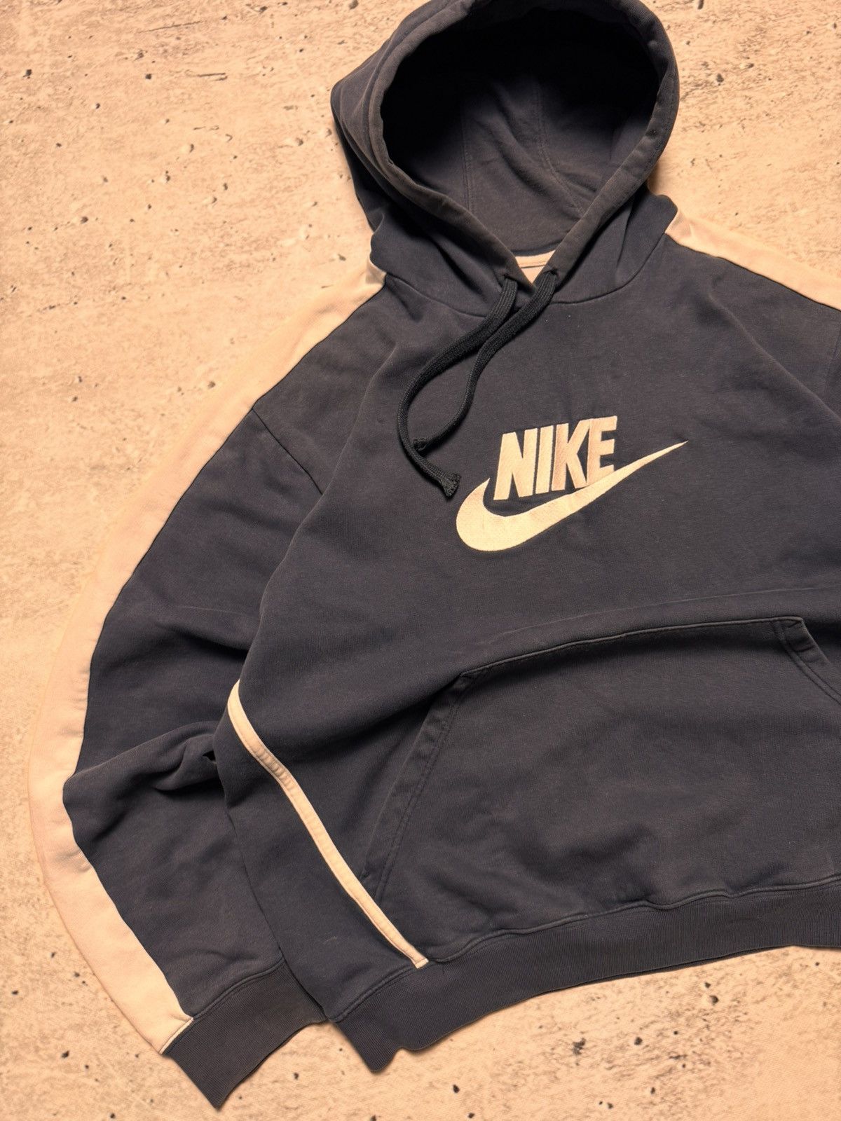 Nike × Vintage NIKE VINTAGE CENTER LOGO OVERSIZE BOXY HOODIE Size US L / EU 52-54 / 3 - 2 Thumbnail