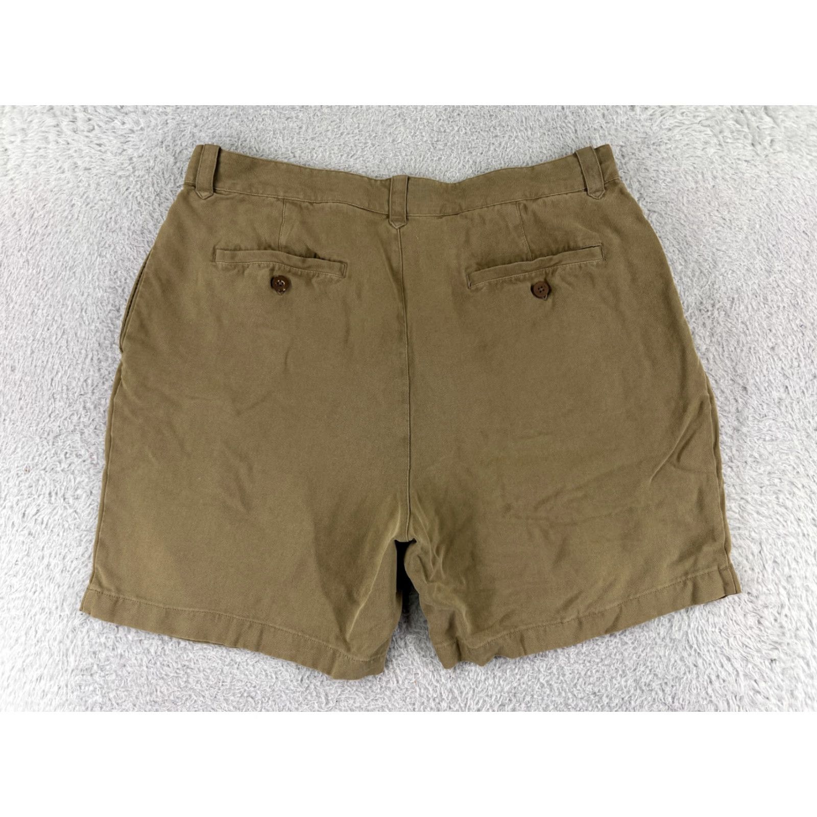 Tommy Bahama Tommy Bahama Shorts Mens 35 Brown Beige Pleated Silk Bermuda Casual Beach Resort Aloha Mens 35 Beige Silk Pleated Shorts Size US 35 - 2 Thumbnail