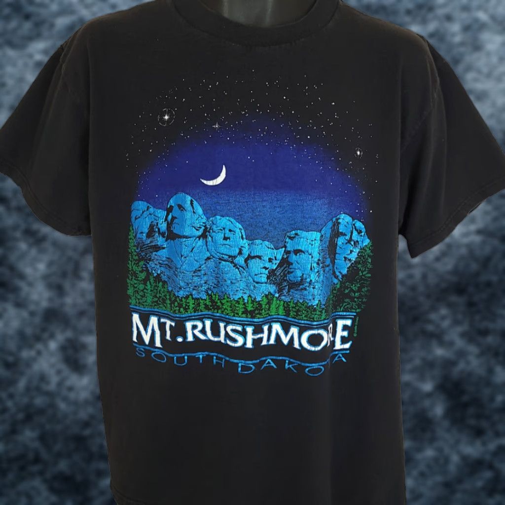 Vintage VINTAGE Mount Rushmore T Shirt Mens Size L 90s South Dakota Made In USA Nike Size US L / EU 52-54 / 3 - 1 Thumbnail