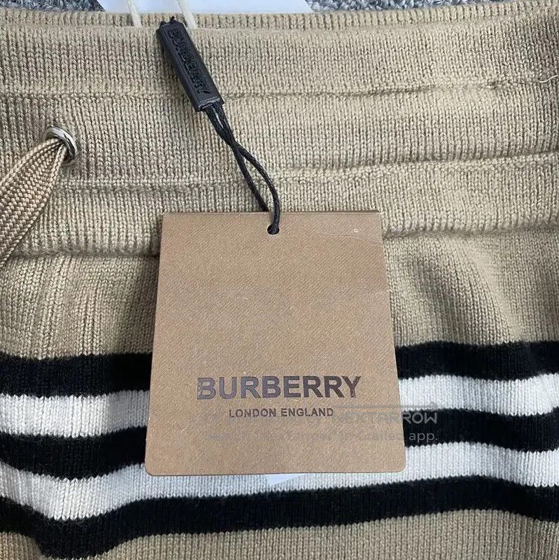 Burberry Burberry Men's Light Brown Wool Shorts. Size US 30 / EU 46 - 5 Thumbnail