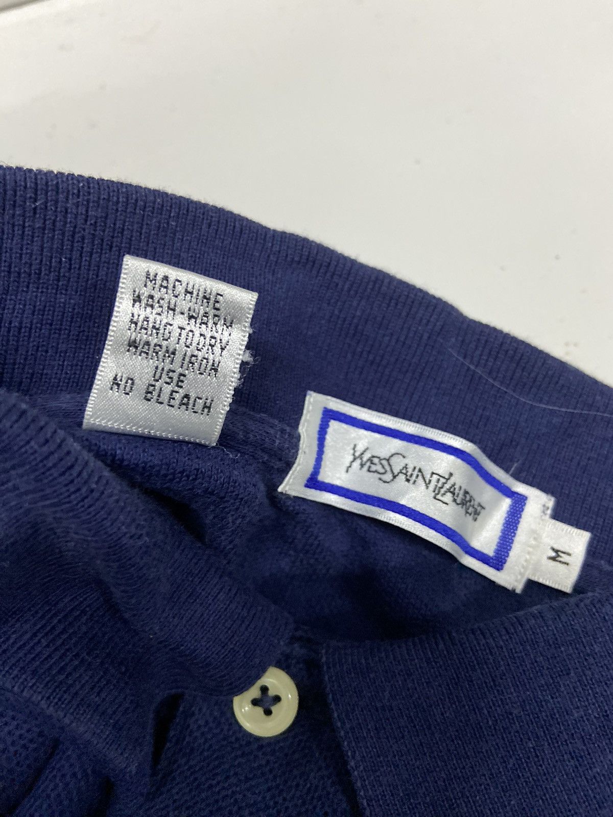 Yves Saint Laurent VINTAGE YVES SAINT LAURENT SMALL LOGO POLOS SHIRT Size US M / EU 48-50 / 2 - 8 Thumbnail
