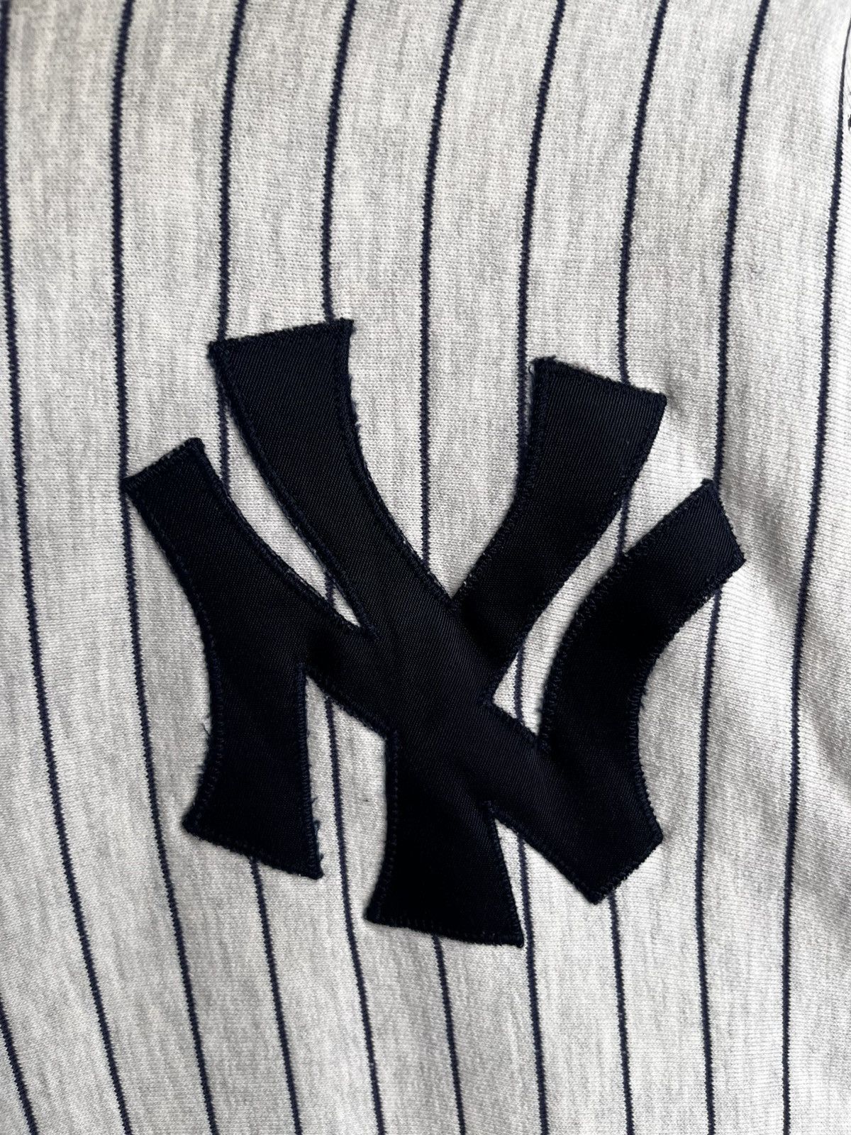 Majestic Vintage New York Yankees Sweatshirt Size US M / EU 48-50 / 2 - 7 Thumbnail