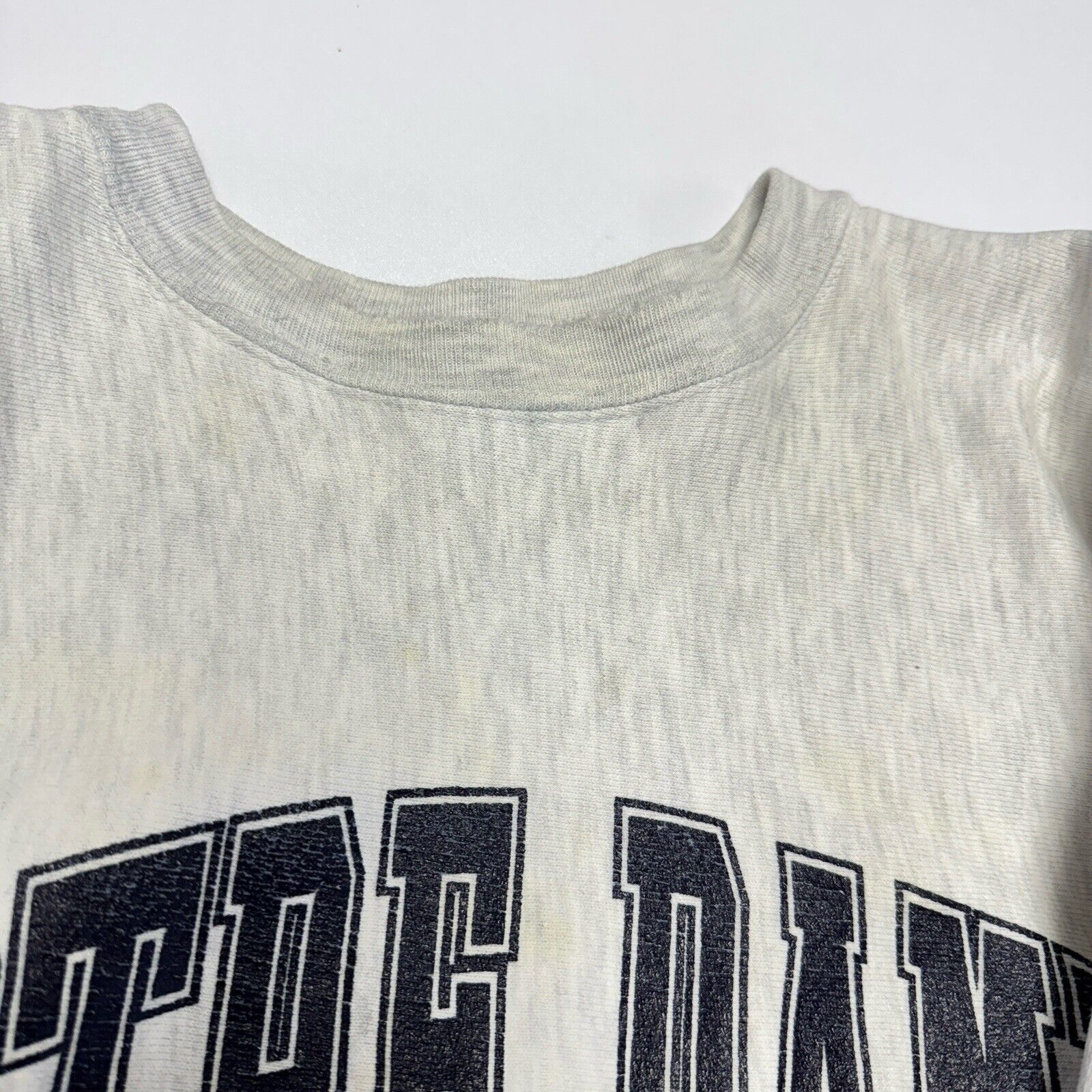 Vintage Vintage Notre Dame Football Sweatshirt Mens Large Gray 90s Size US L / EU 52-54 / 3 - 4 Thumbnail