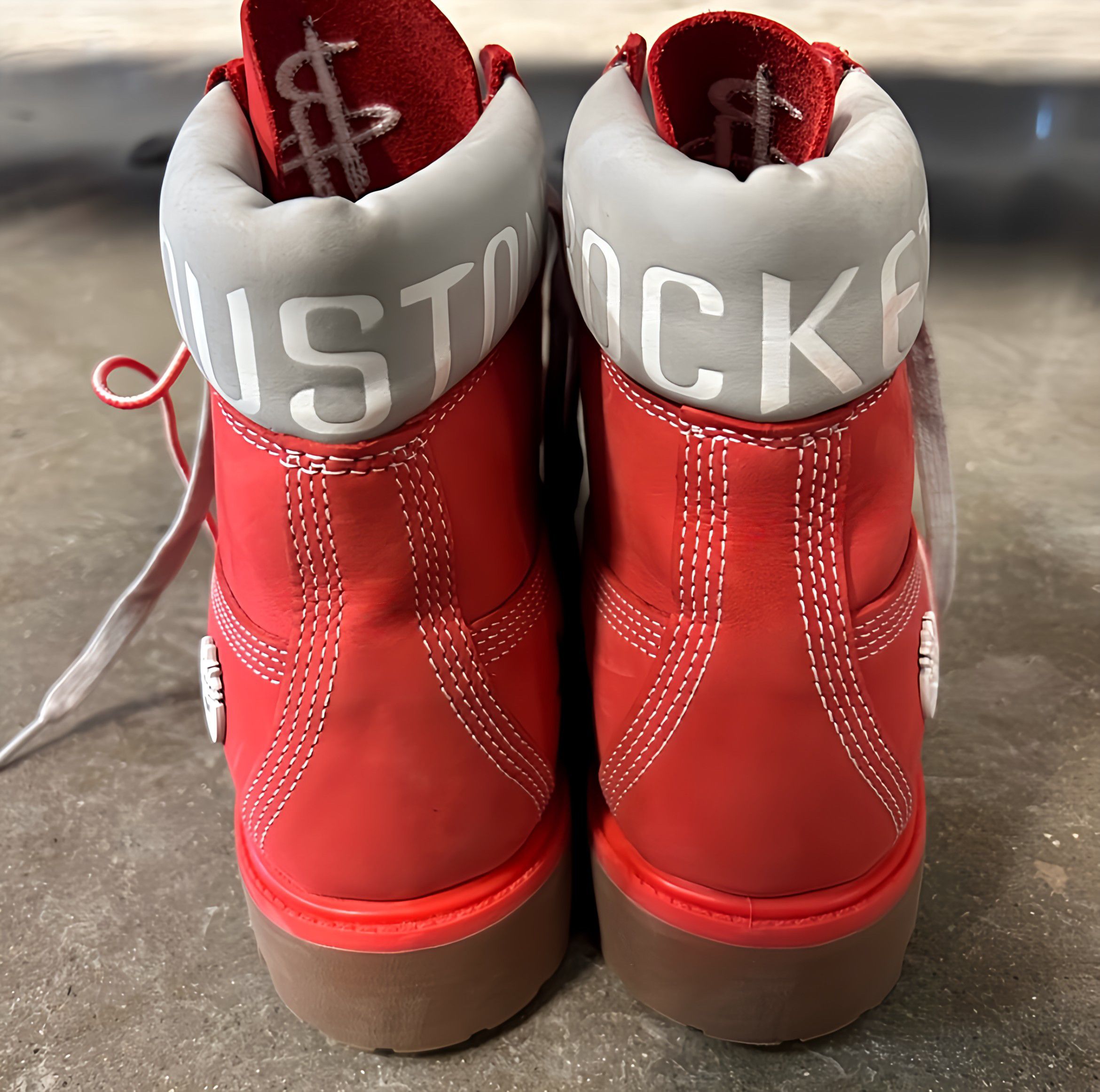 NBA × Timberland Red Timberland Boots x NBA Houston Rockets Collab Size US 9 / EU 42 - 3 Thumbnail