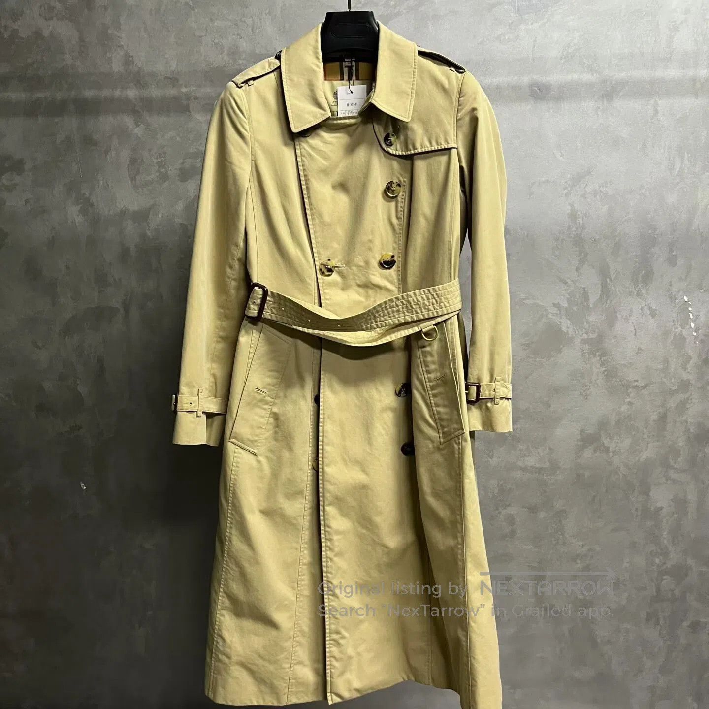 Burberry burberry size 40 Double-row buttoned belt – a medium-length Size L / US 10 / IT 46 - 1 Thumbnail
