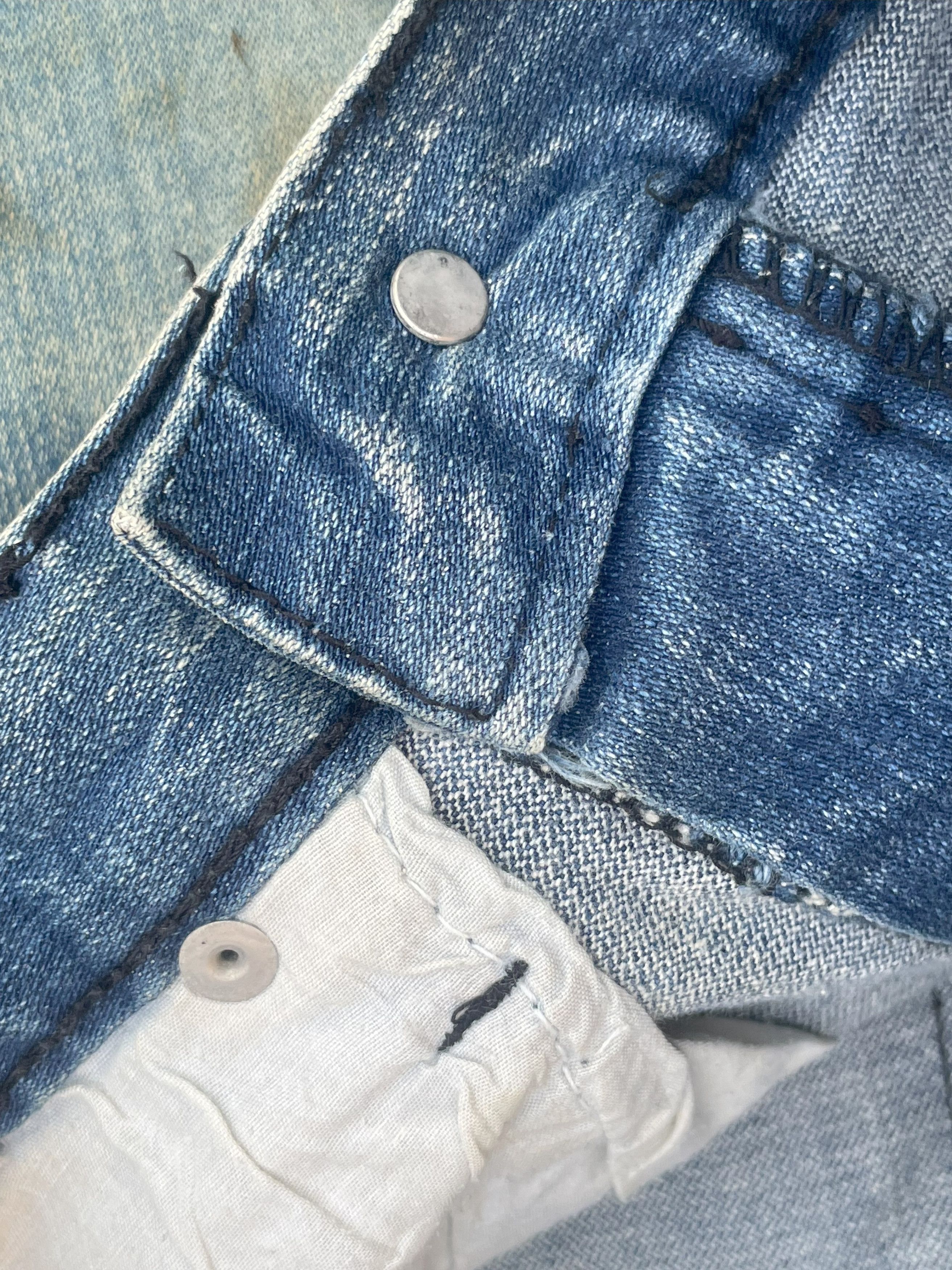 Hells Bells Hells Bells Distresed Denim Size US 32 / EU 48 - 14 Thumbnail