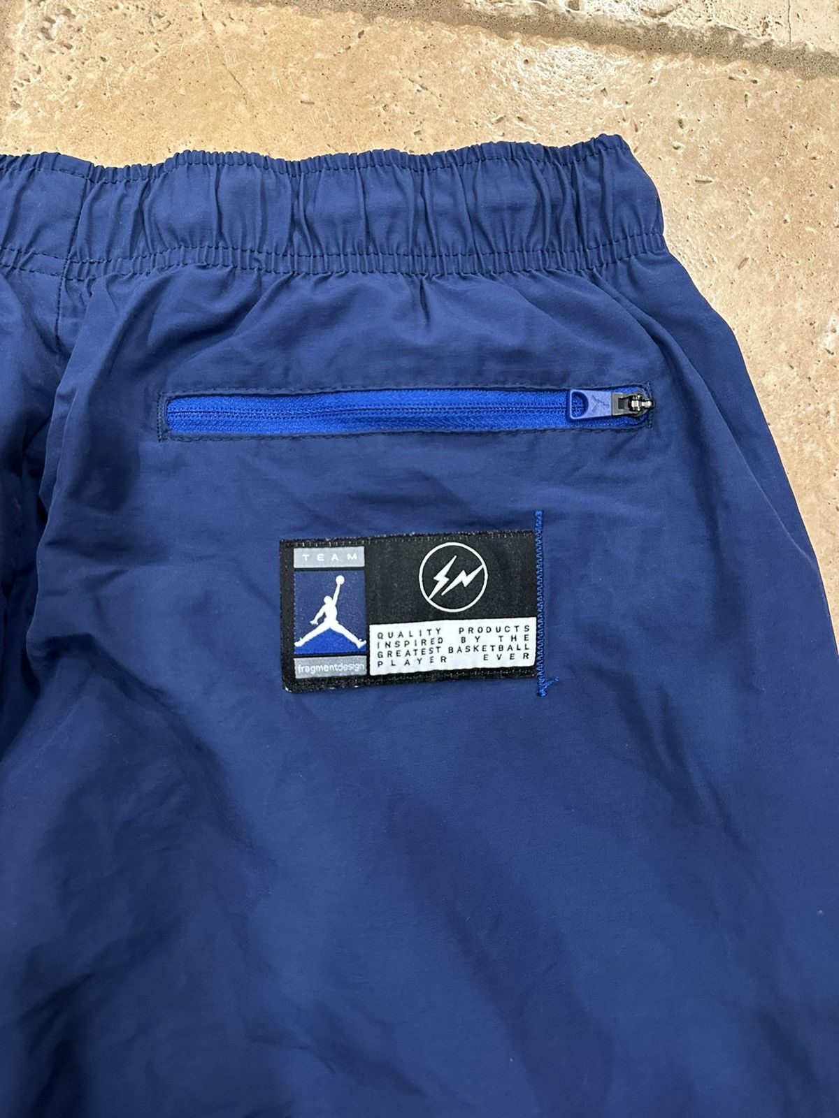 Fragment Design × Jordan Brand Jordan Brand x Fragment Design Woven Nylon Navy/Blue Pants Size US 34 / EU 50 - 10 Thumbnail