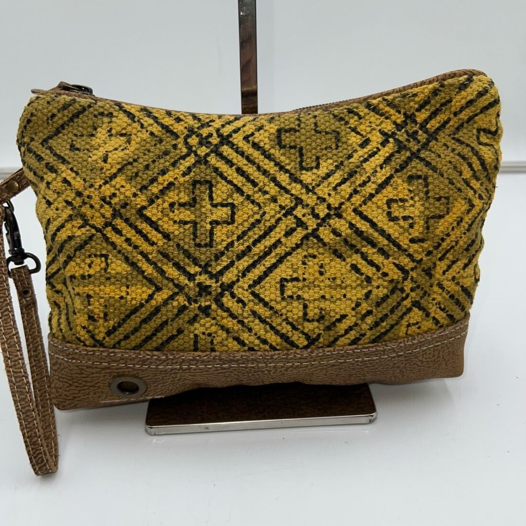 Other Myra Bag Knitted and Canvas Wristlet Size ONE SIZE - 1 Thumbnail