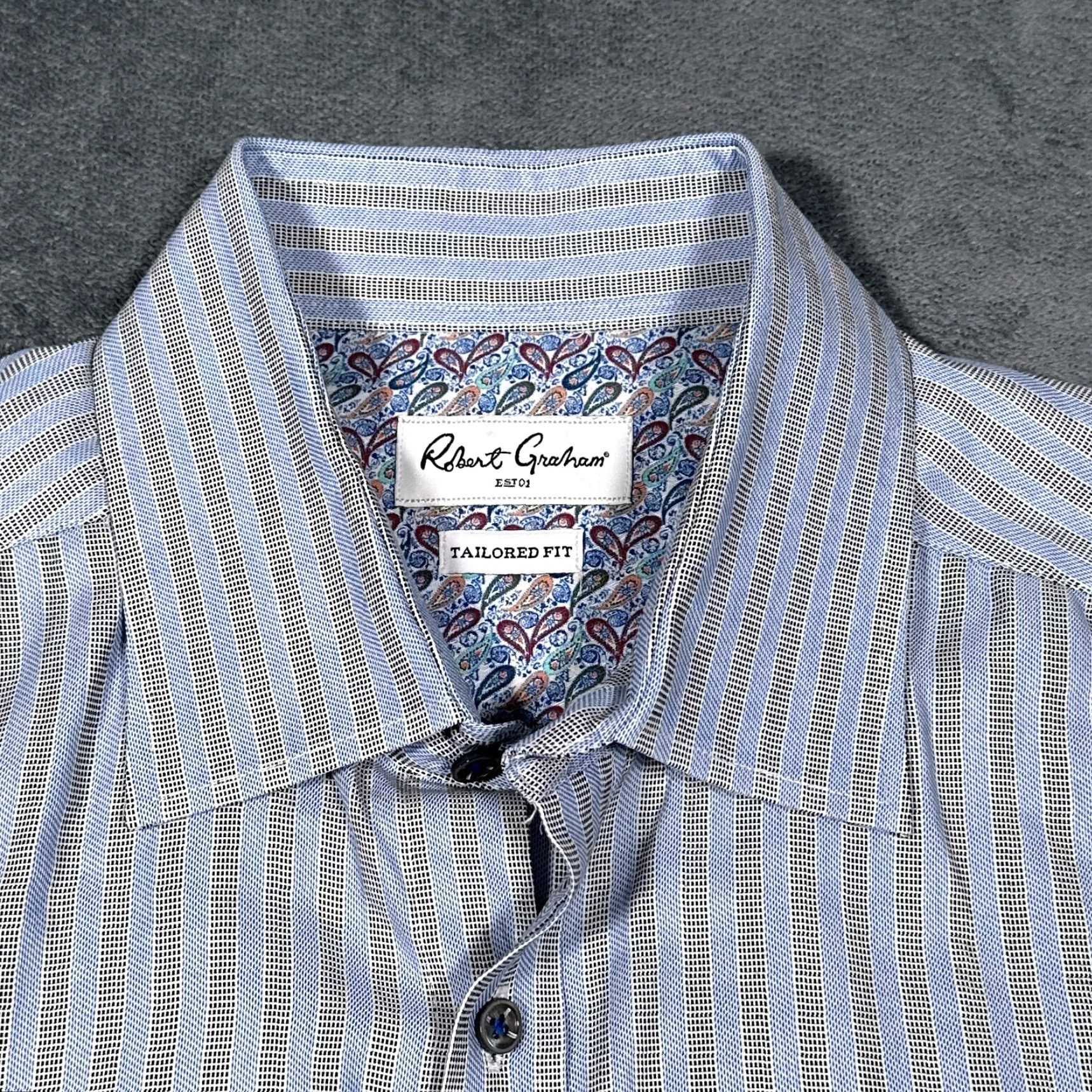 Robert Graham VINTAGE Robert Graham Dress Shirt Long Sleeve Mens Large 17 Blue Black Striped Button-Down Business Casual Formal Size US XL / EU 56 / 4 - 4 Thumbnail