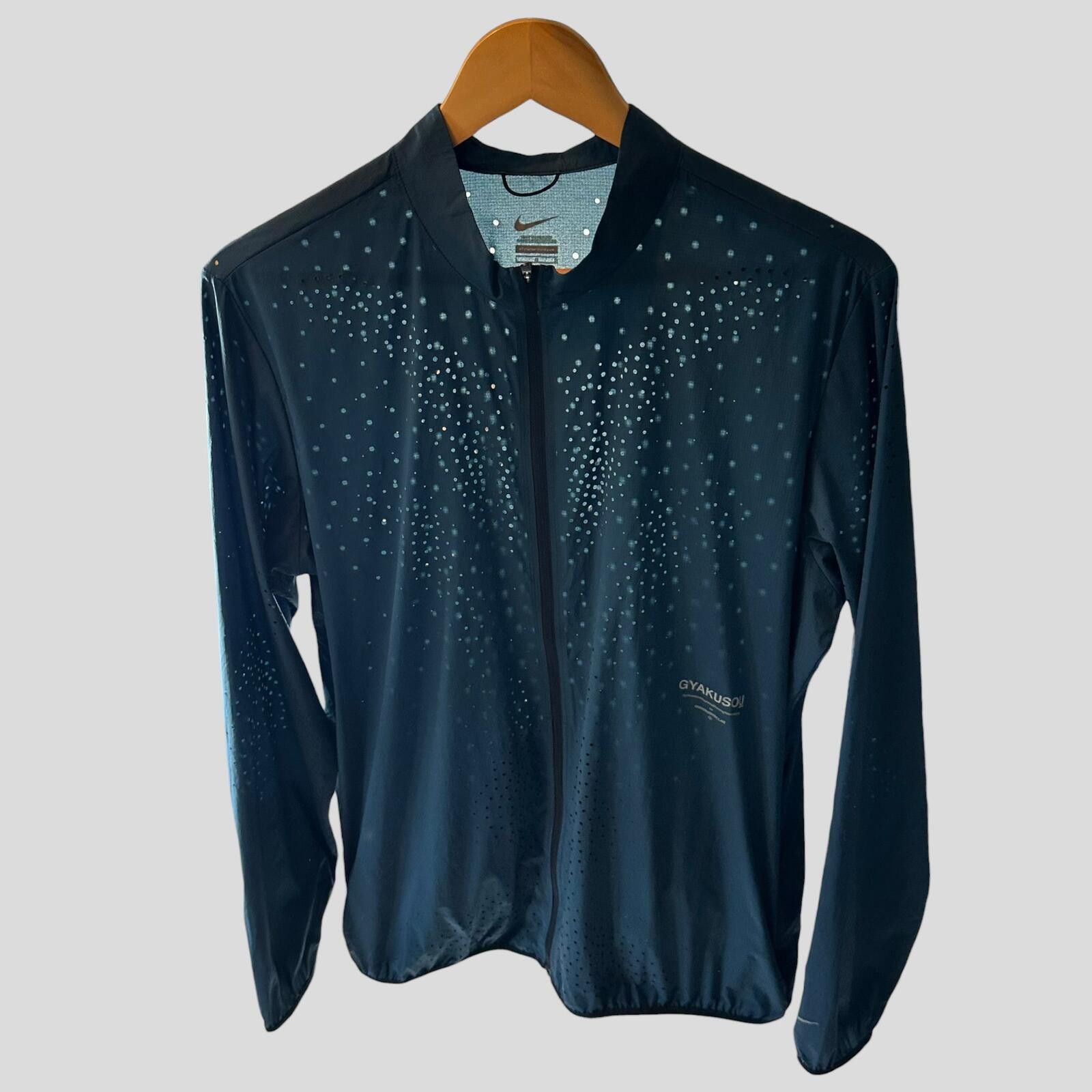 Nike Nike Undercover Gyakusou '16 Laser Cut Ventilated Jacket M/L Size US L / EU 52-54 / 3 - 2 Thumbnail