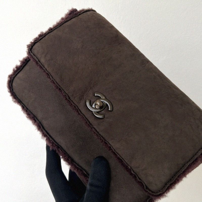 Chanel Chanel Vintage Mustang Wool Clutch Bag Size ONE SIZE - 1 Thumbnail
