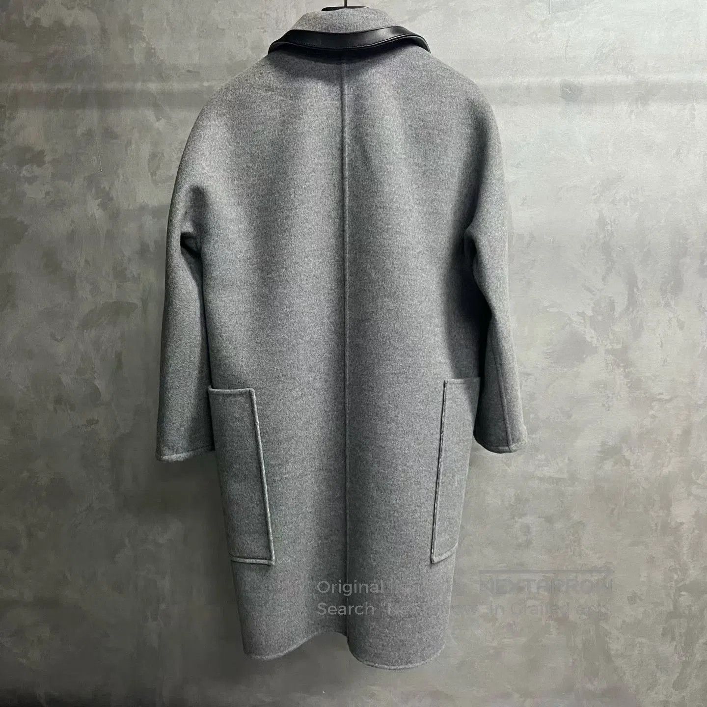 Louis Vuitton Louis Vuitton 2025 Detachable Collar Coat. Size M / US 6-8 / IT 42-44 - 2 Thumbnail