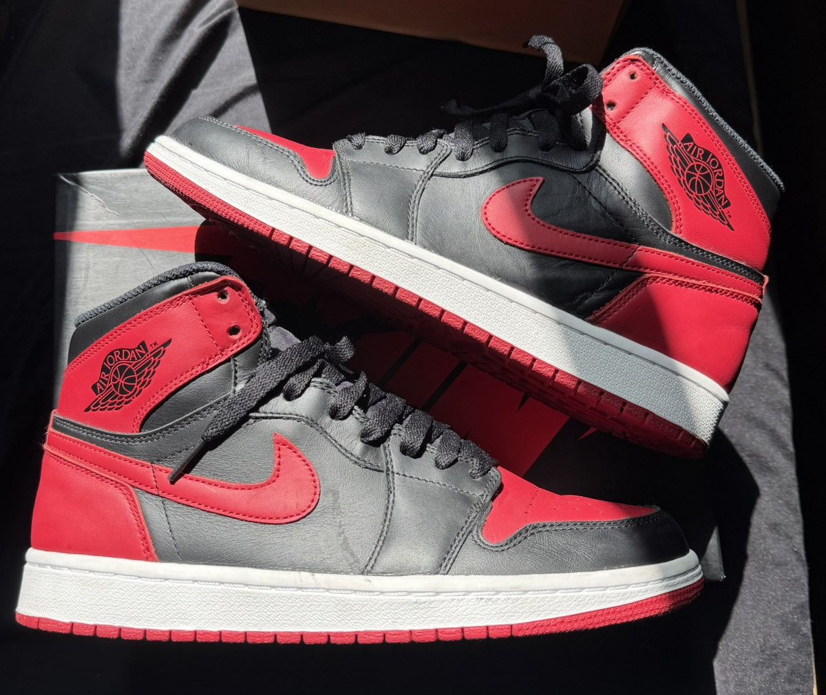 Jordan Brand Jordan 1 retro Bred Size US 9 / EU 42 - 4 Thumbnail