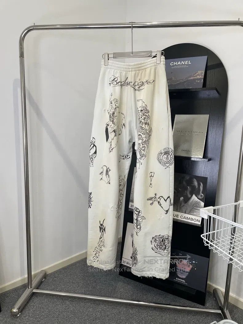Balenciaga Balenciaga size XS Pattern Printed Elastic Waist Mid-Waist Size US 27 - 5 Thumbnail