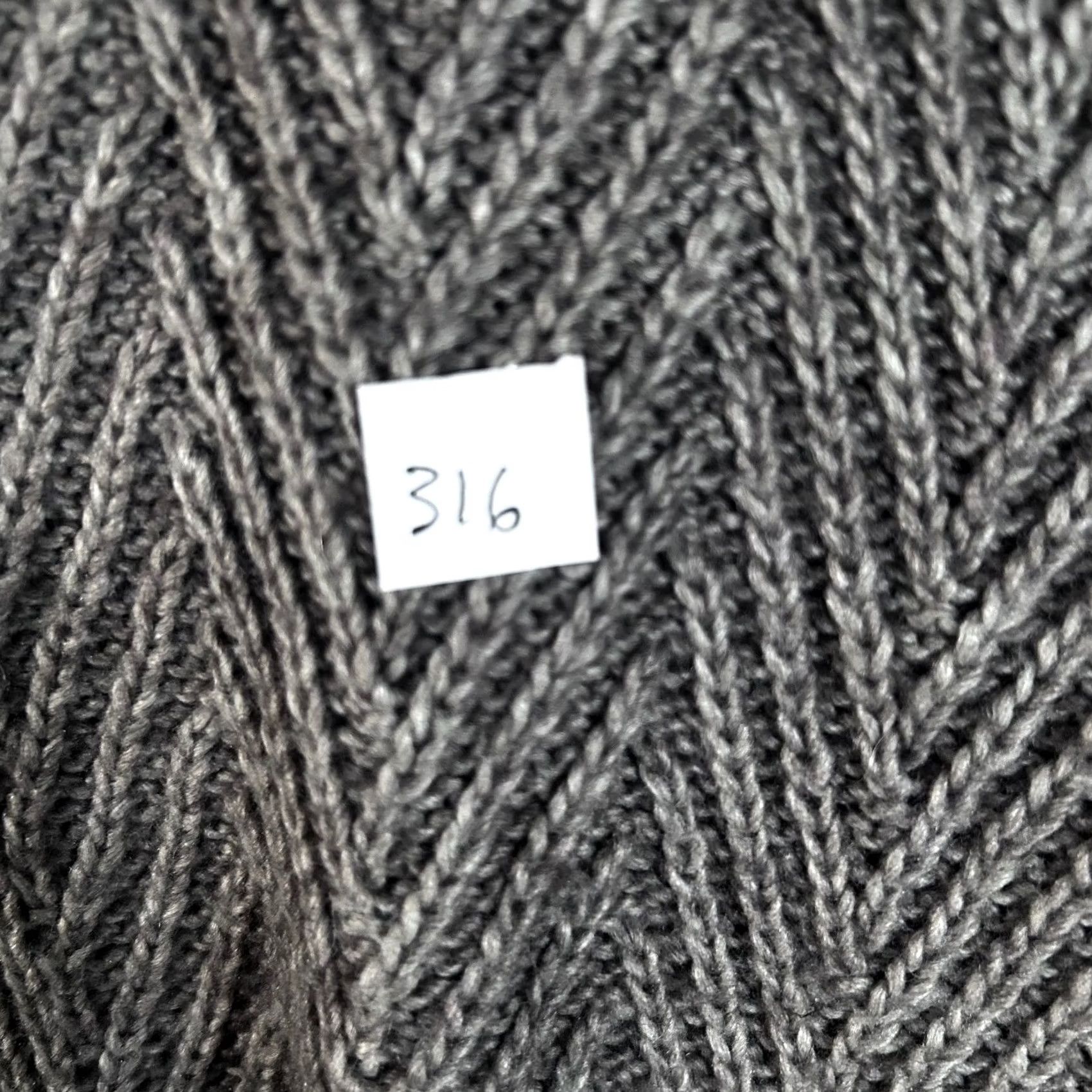 Vintage Woolrich Womens XL Gray Chevron Knit Layered Look Mock Neck Sweater Wool Blend Mens? Size XL / US 12-14 / IT 48-50 - 8 Thumbnail