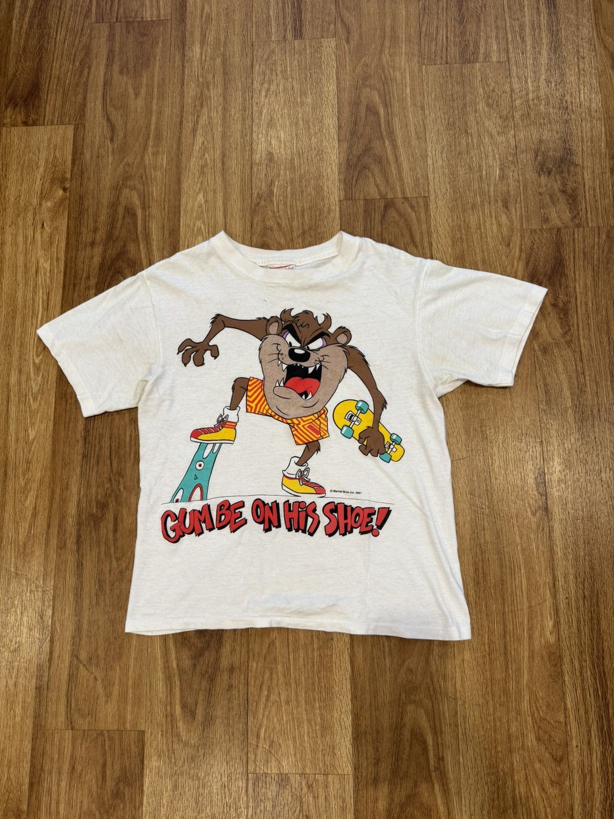 Vintage Vintage Taz “Gum be on his shoe” Size US S / EU 44-46 / 1 - 1 Thumbnail