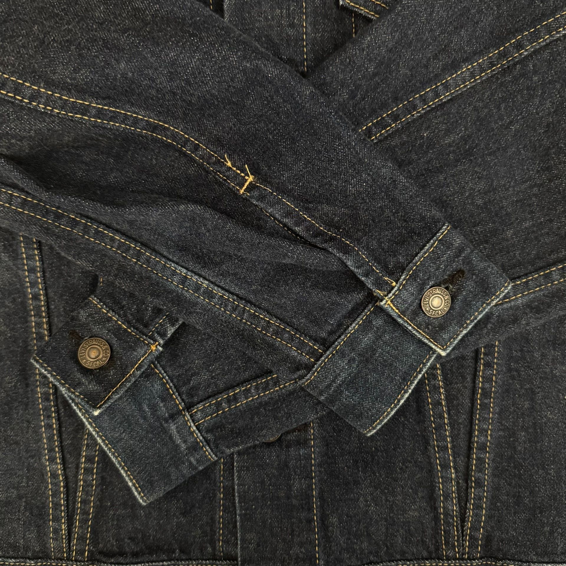 Levi's Vintage Clothing Levi's LVC 557 J22 Denim Jacket Size US XXS / EU 40 - 6 Thumbnail