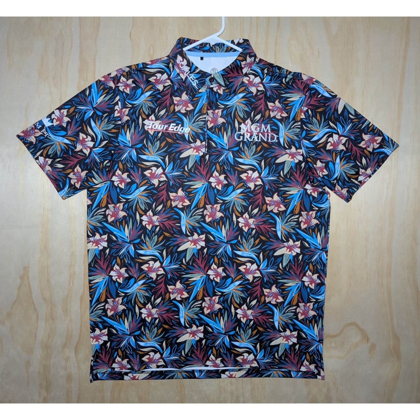 Other Scales Men's Medium Golf Polo Tour Edge MGM Grand Summit Size US M / EU 48-50 / 2 - 1 Thumbnail