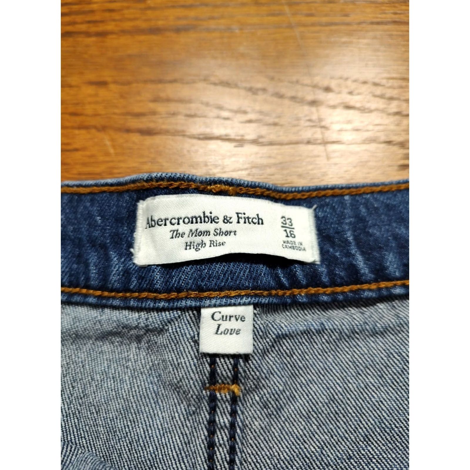 Abercrombie & Fitch Abercrombie & Fitch The Mom Short High Rise Cut Off Womens 33/16 Dark Blue Denim 90s Size 24" / US 00 / IT 34 - 5 Thumbnail