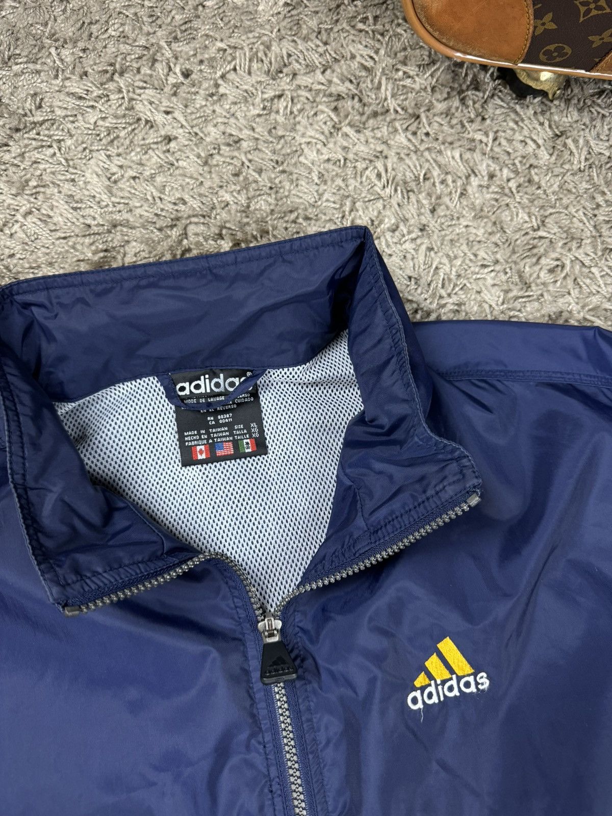 Adidas Vintage jacket Adidas 90s original sportswear item Size US XL / EU 56 / 4 - 4 Thumbnail