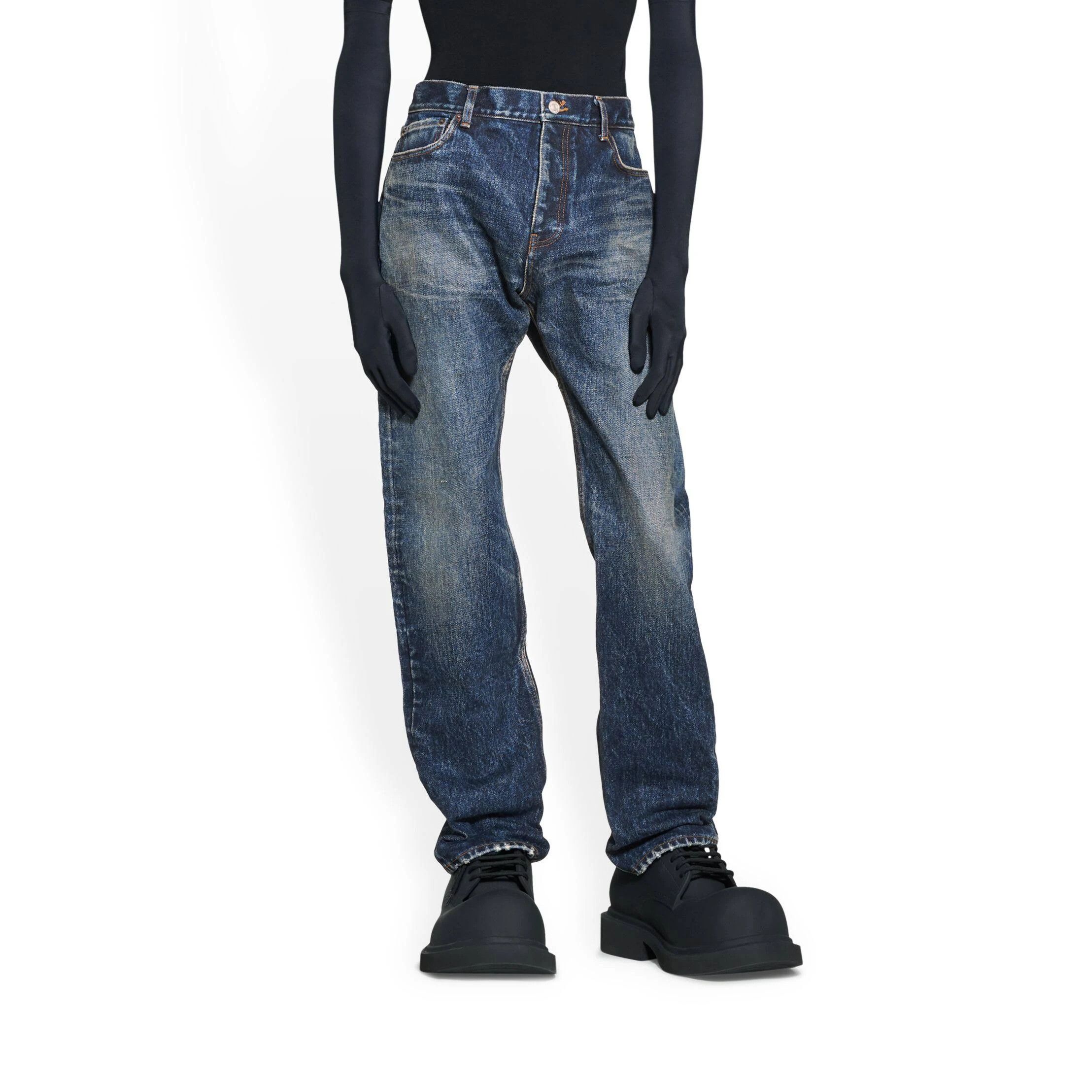 image of Balenciaga O1Srvl11E0424 Relaxed Jeans In Blue, Men's (Size 36)