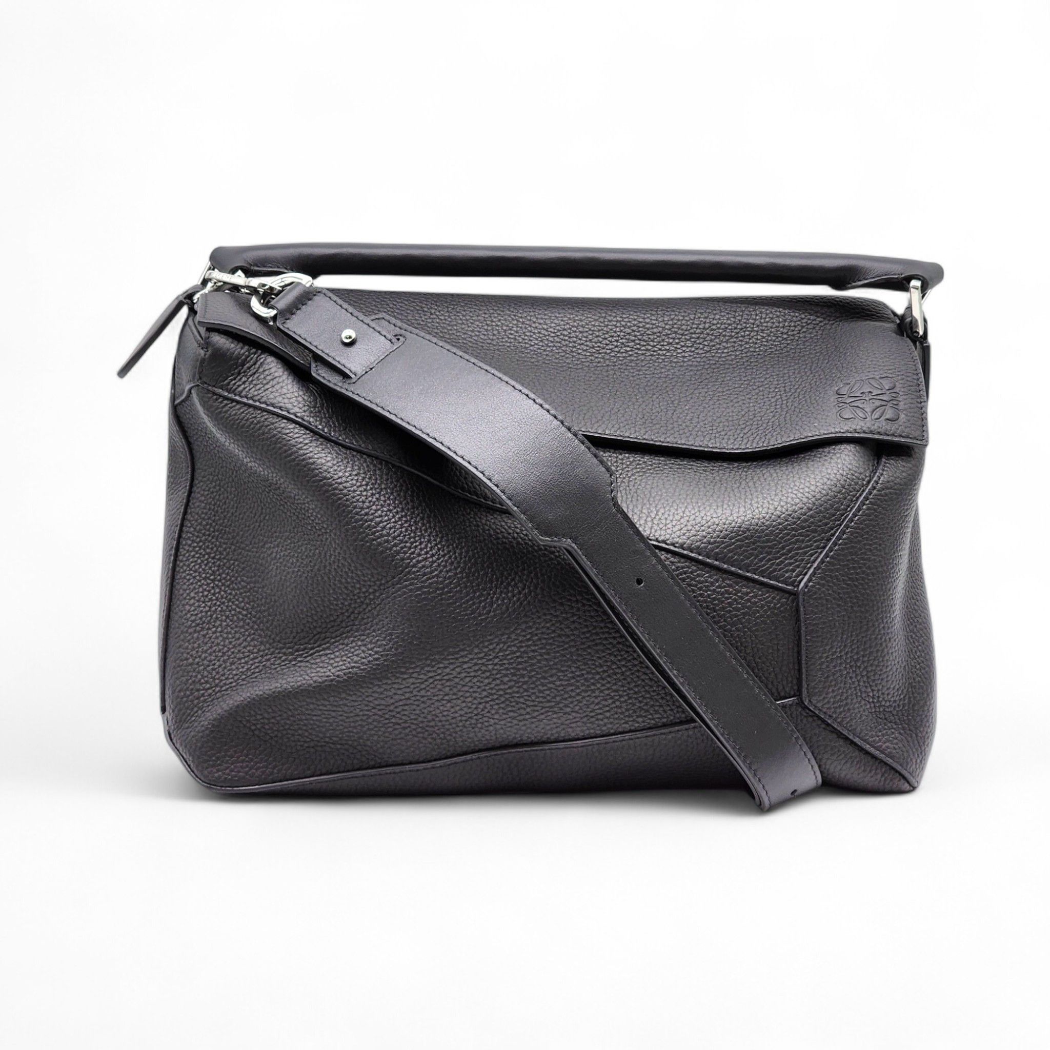 Loewe men's puzzle bag crossbody black Size ONE SIZE - 1 Thumbnail